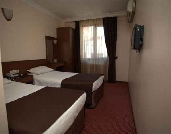 Lyon Hotel İstanbul - Image 24
