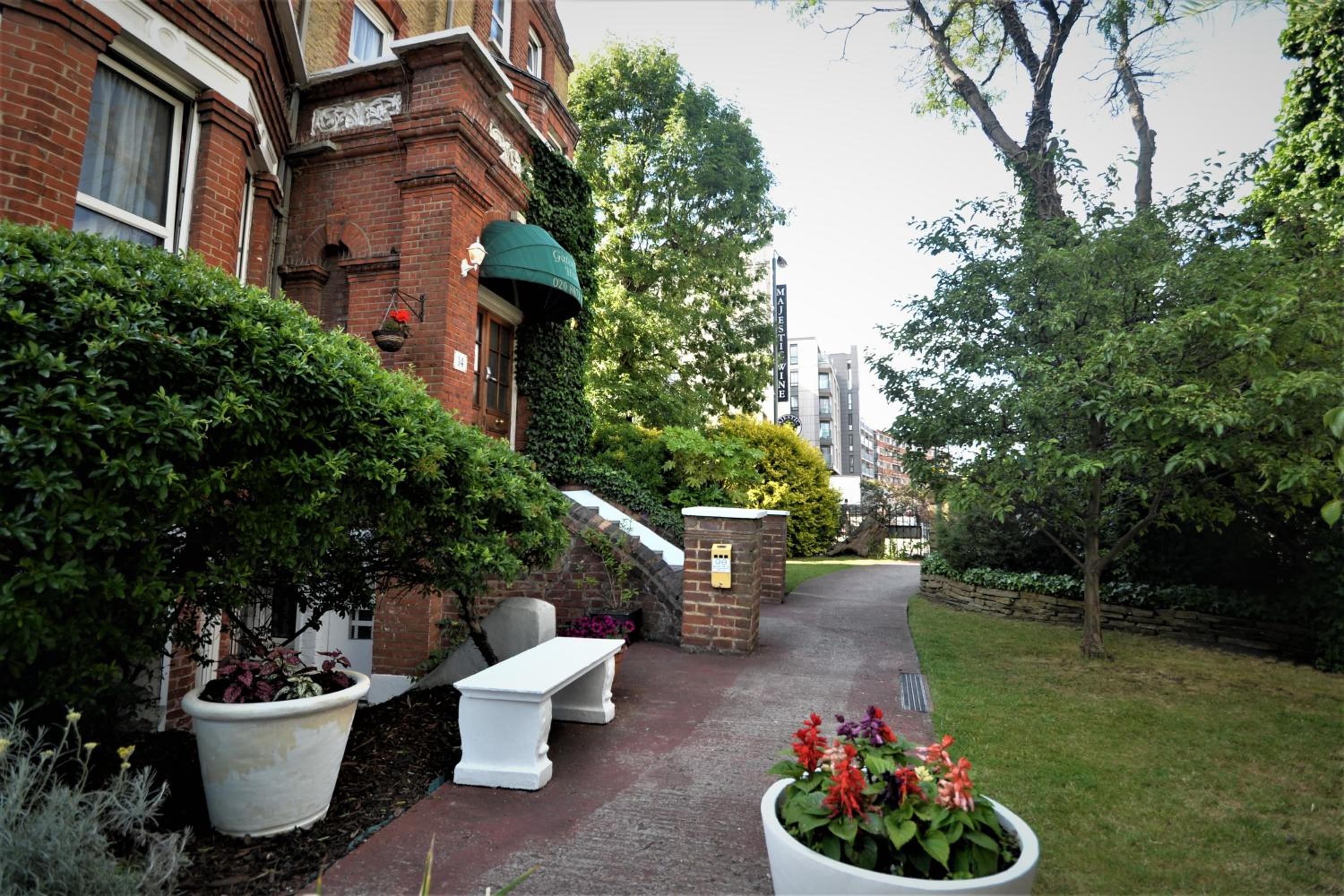 The Gateway Hotel photo 5