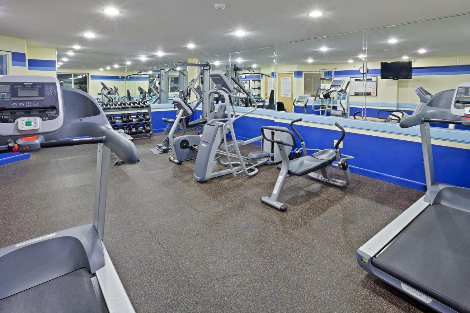 Radisson Hotel Providence Airport - Property Image 6