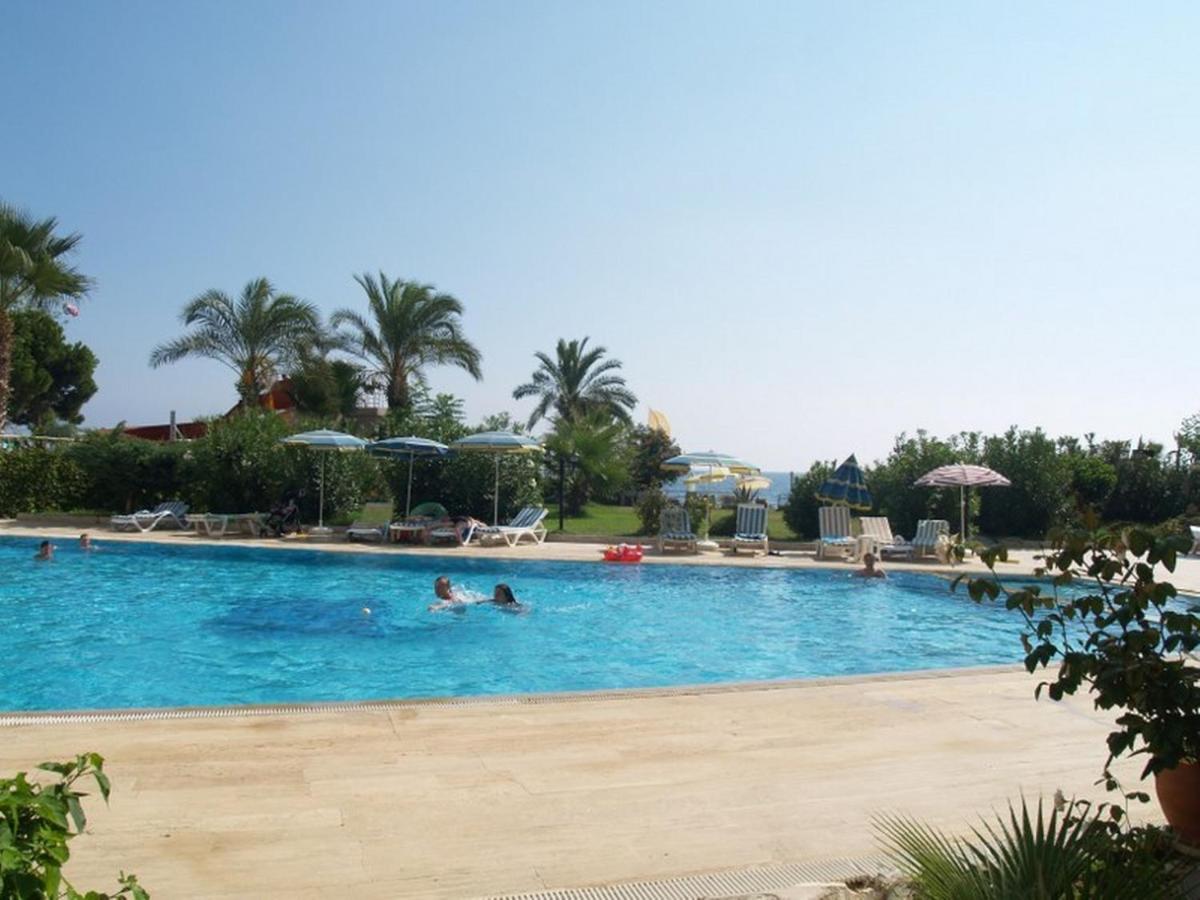 Royal 6 Ahmet view 3