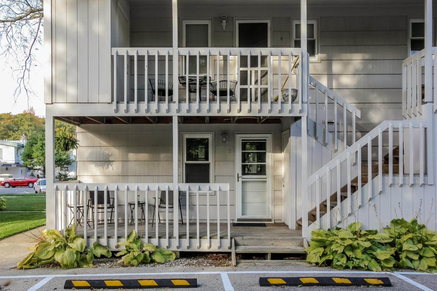 Water Street Retreat apt. walk to Saugatuck