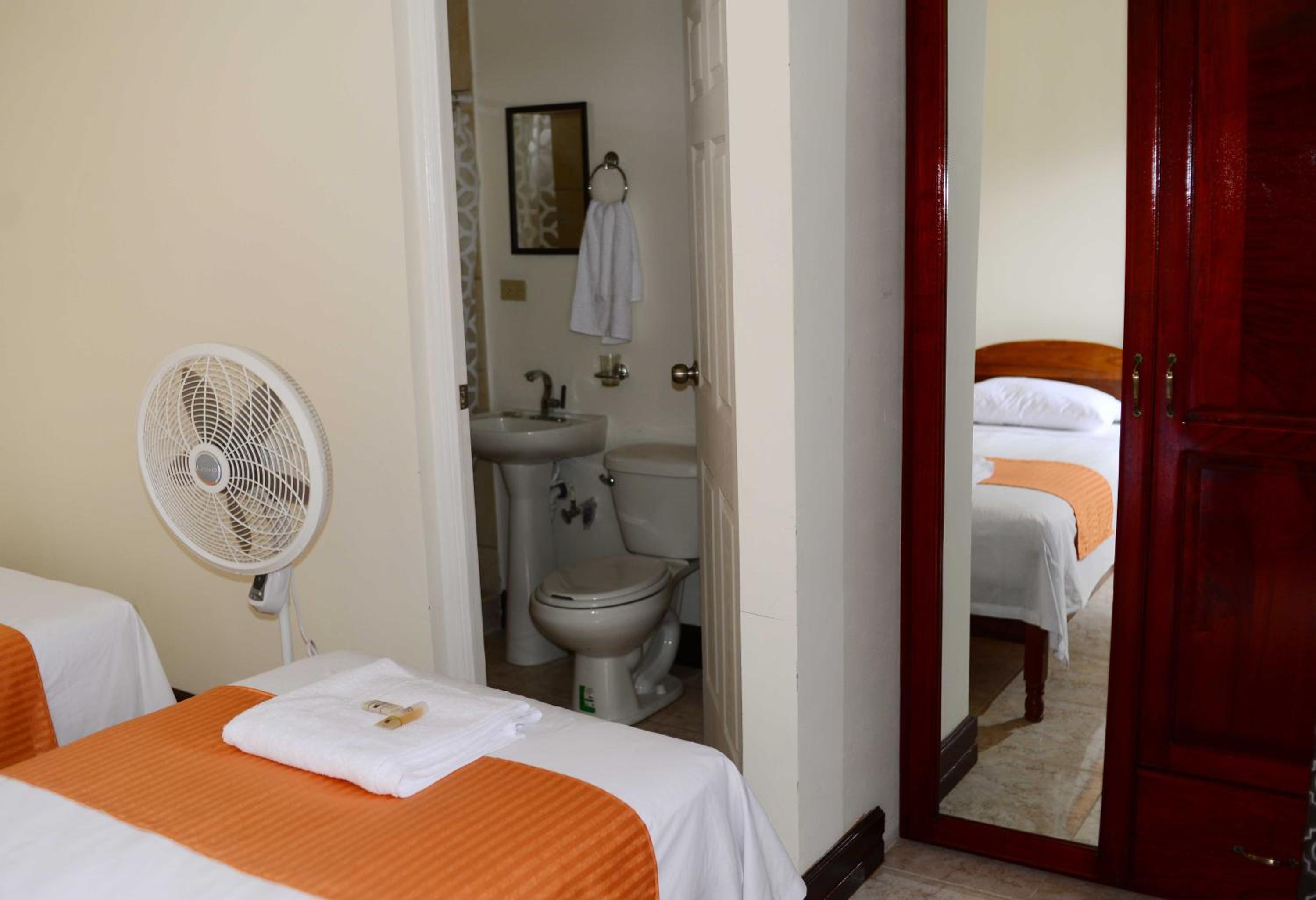 Hostal San José view 4