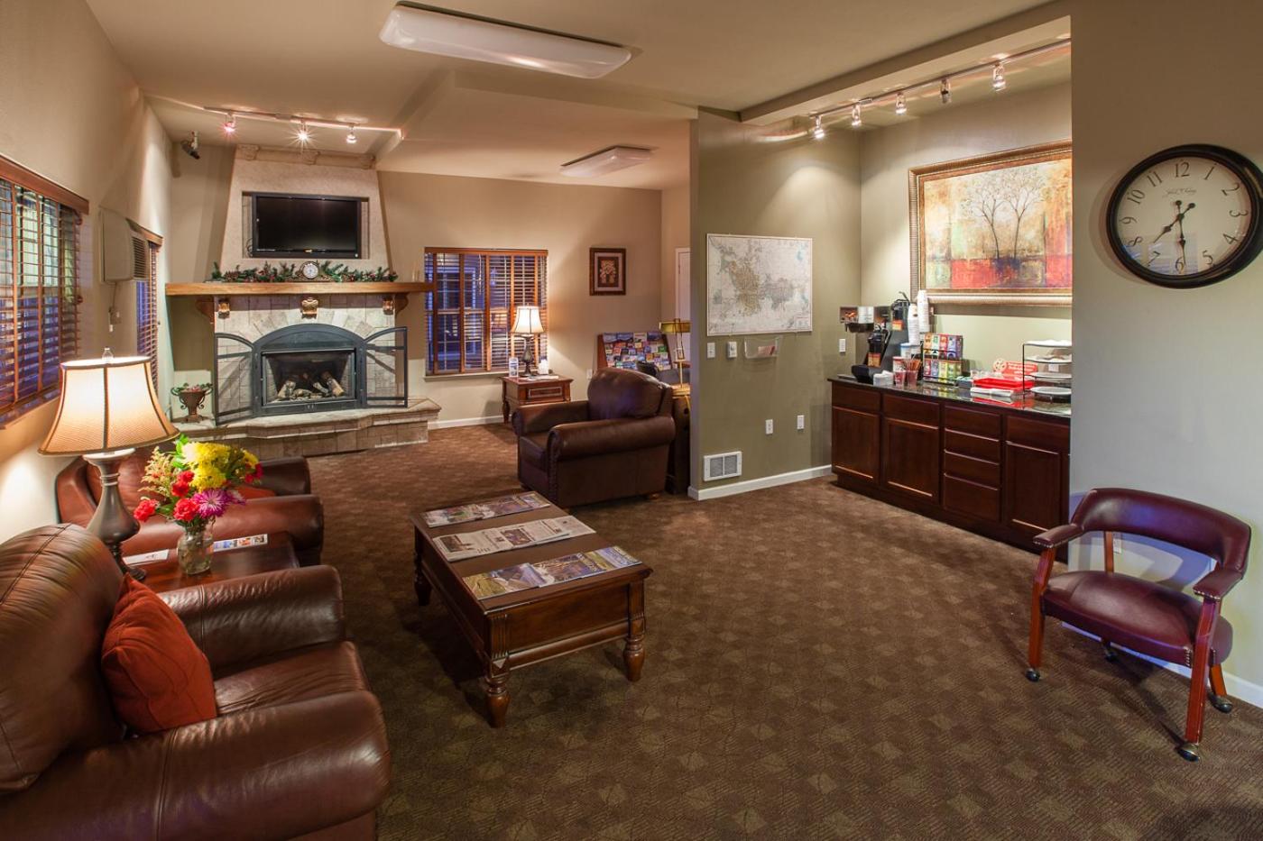 Stratford Suites Spokane Airport view 4