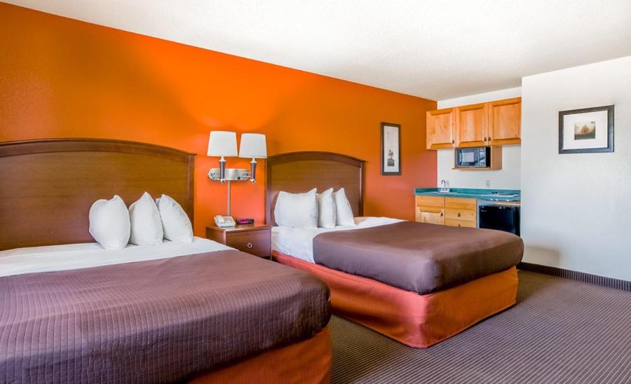 AmericInn by Wyndham Chamberlain Conference Center