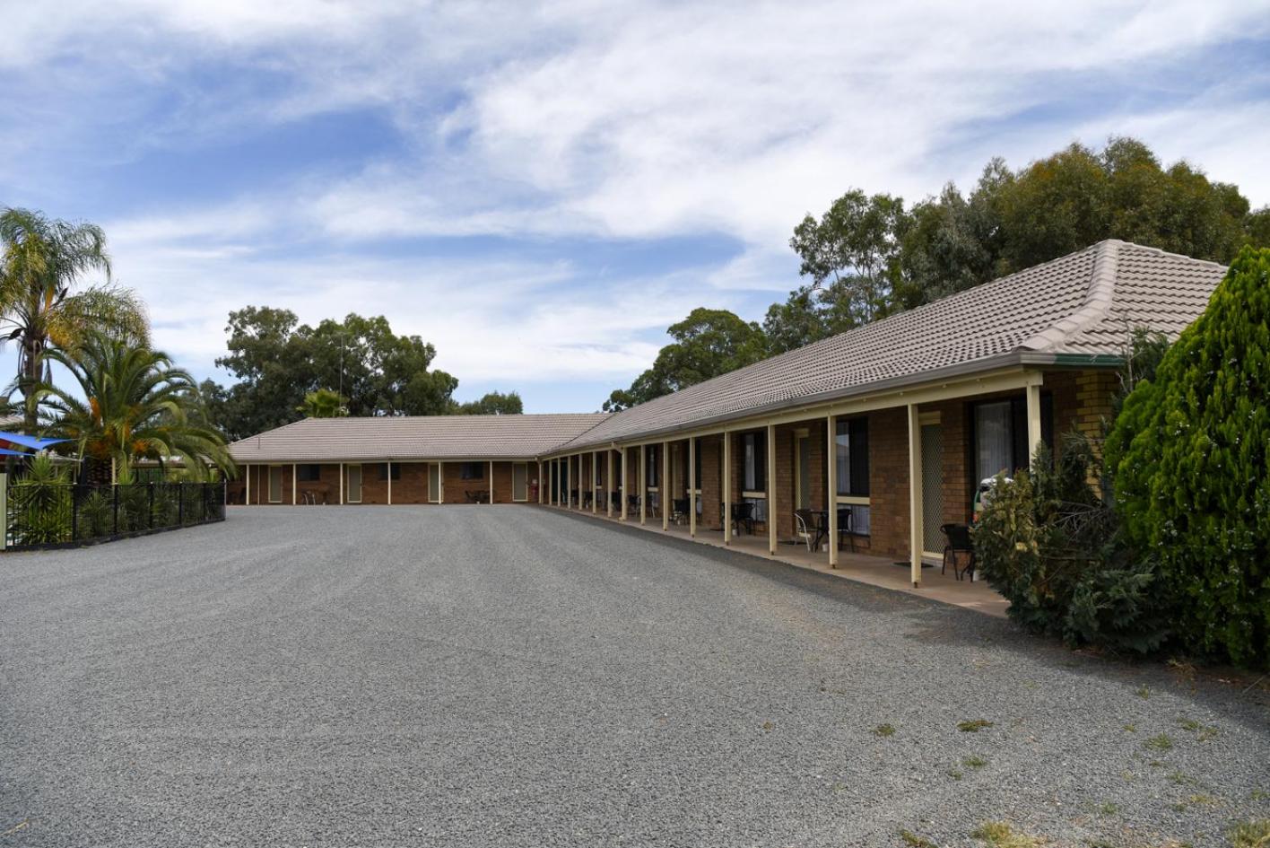 Culcairn Motor Inn view 3