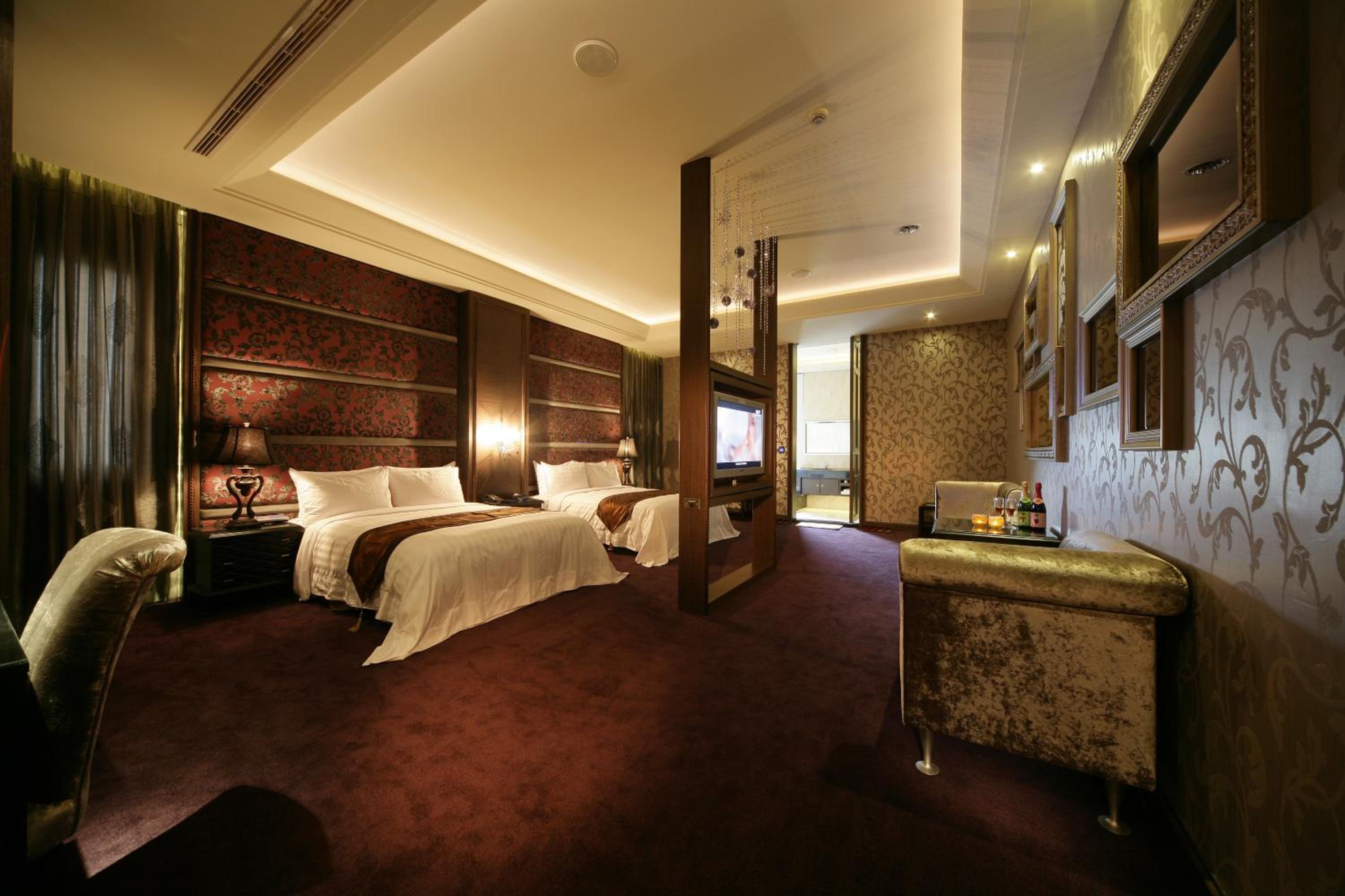 Dubai Villa Motel