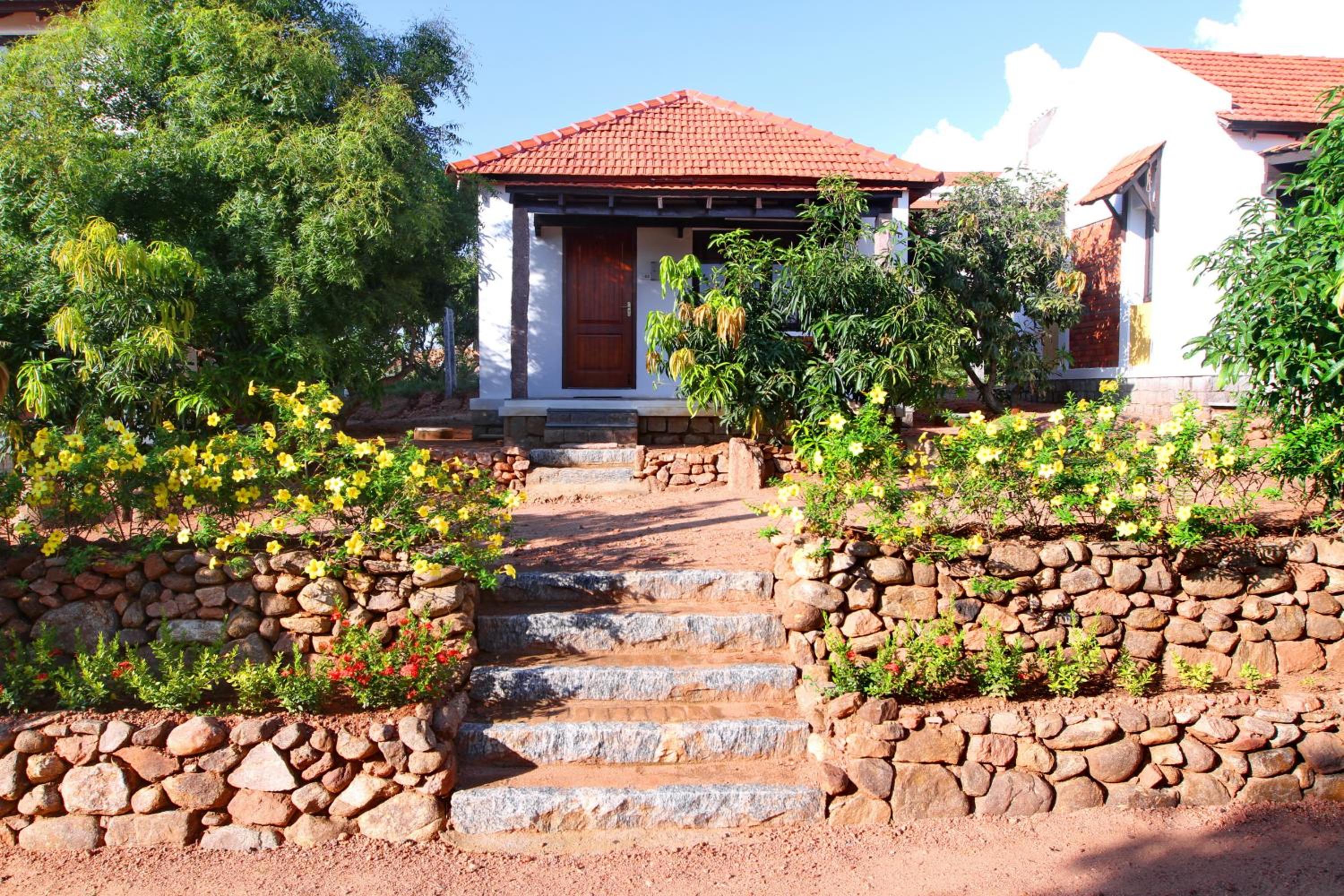 Kadambavanam Ethnic Village Resort