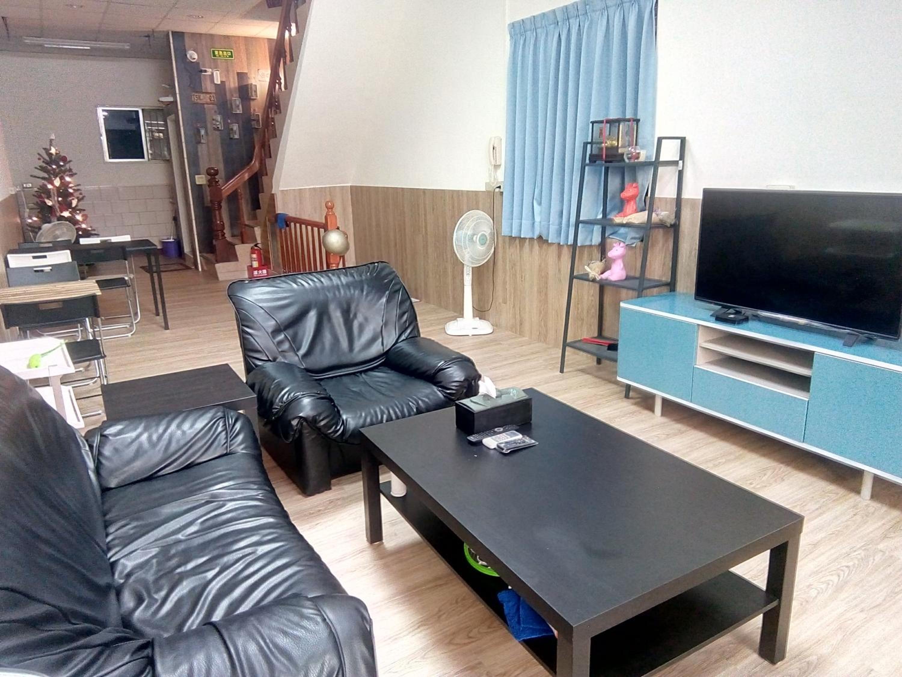 Traveler Station