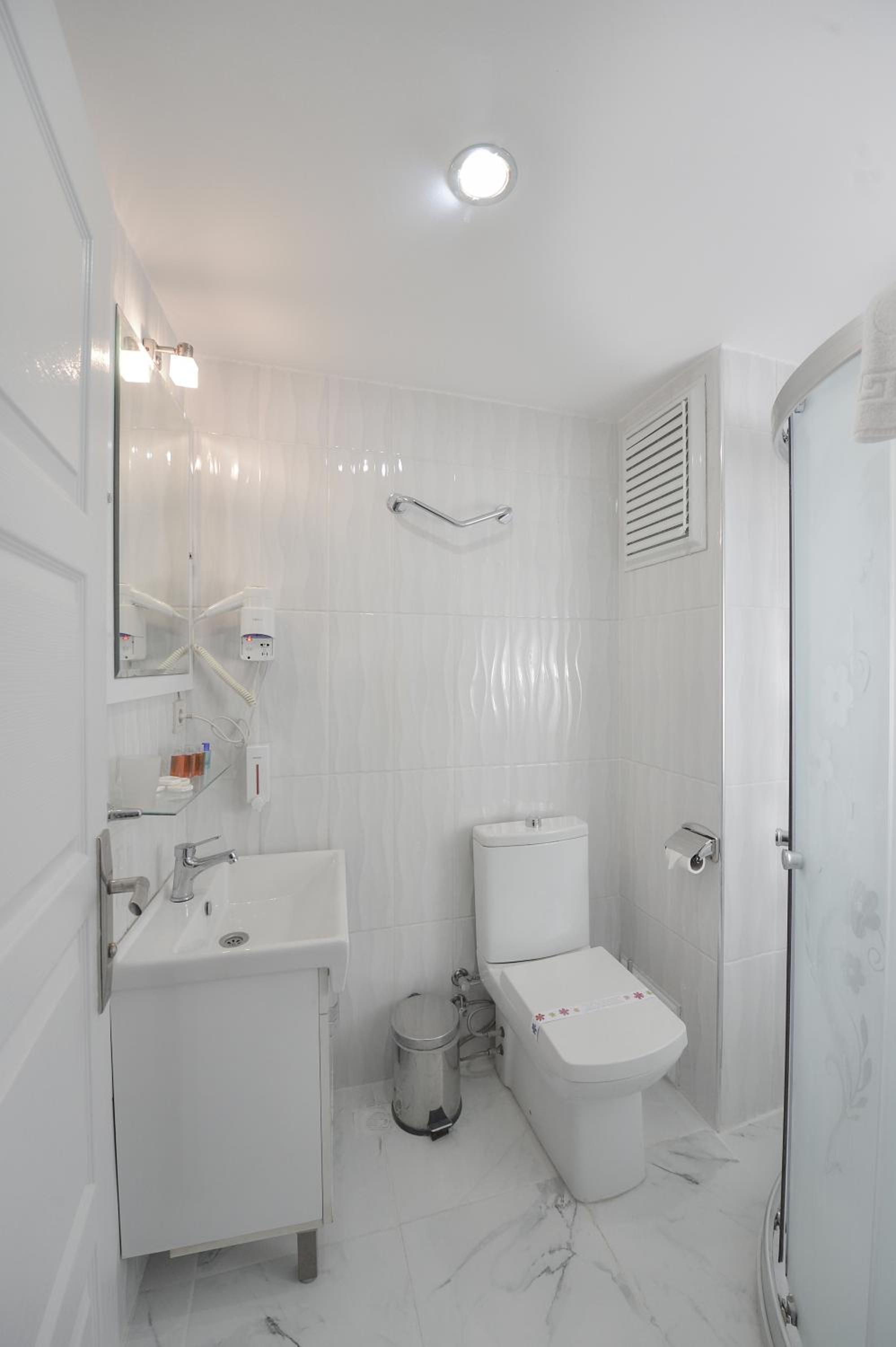 Sayeban Gold Hotel - Image 32