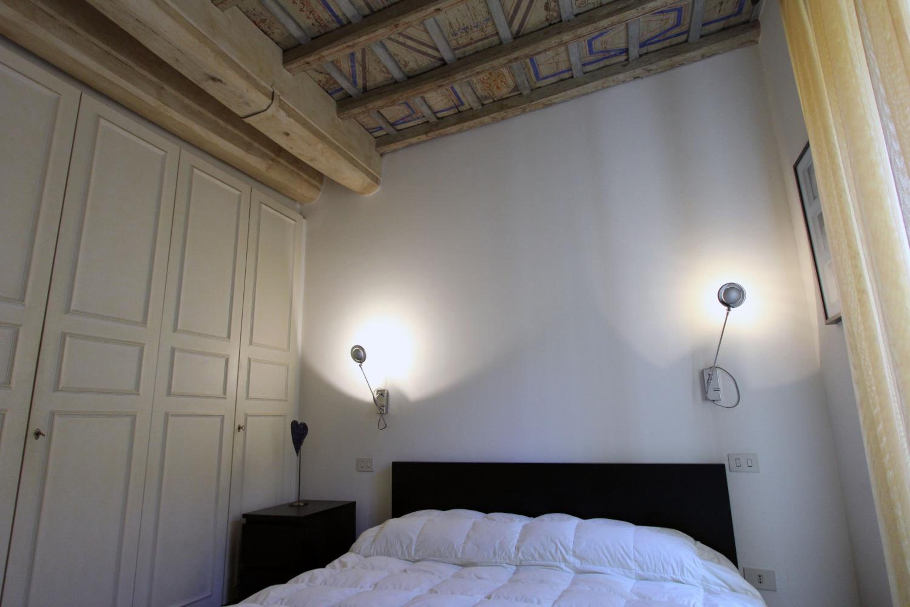 Mattei Flat