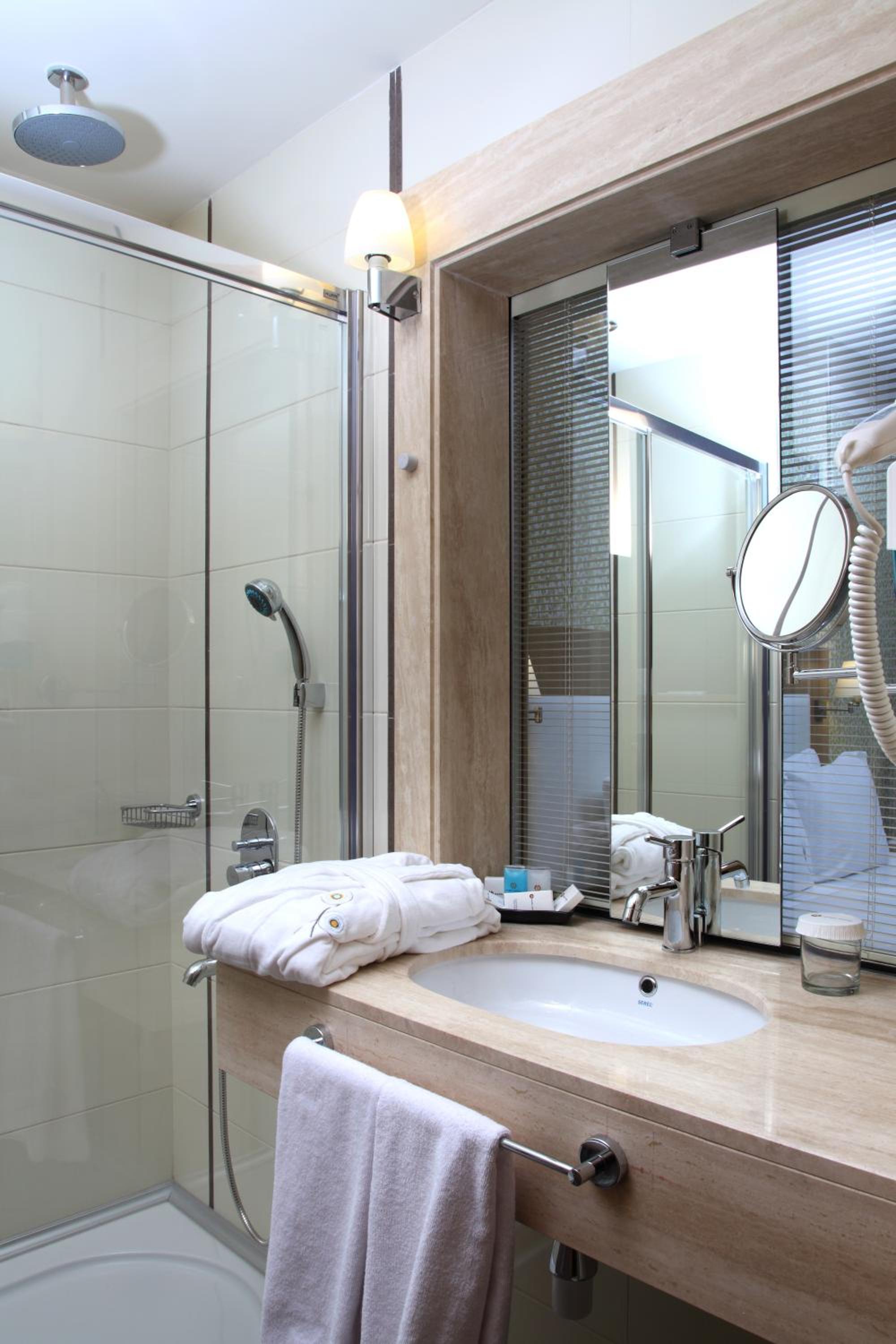 Masel Otel - Image 23