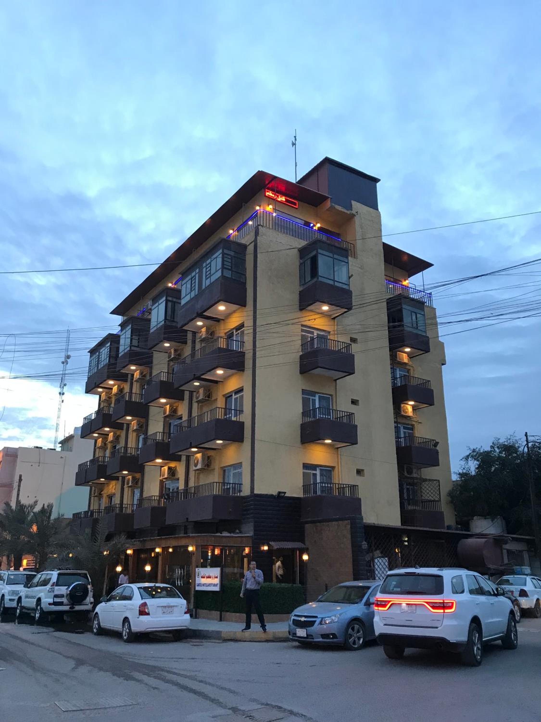 Castle Hotel