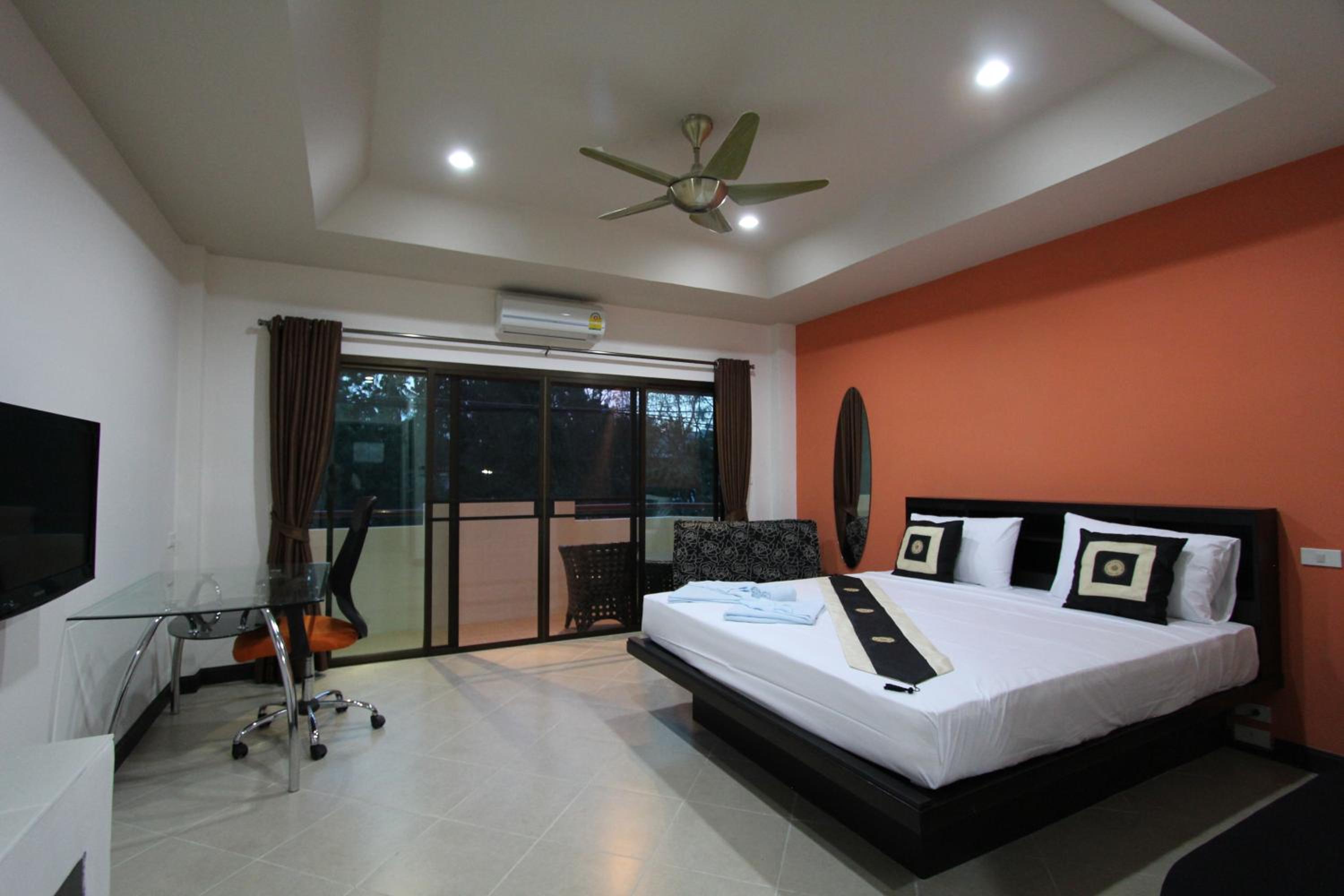 Babylon Pool Villas