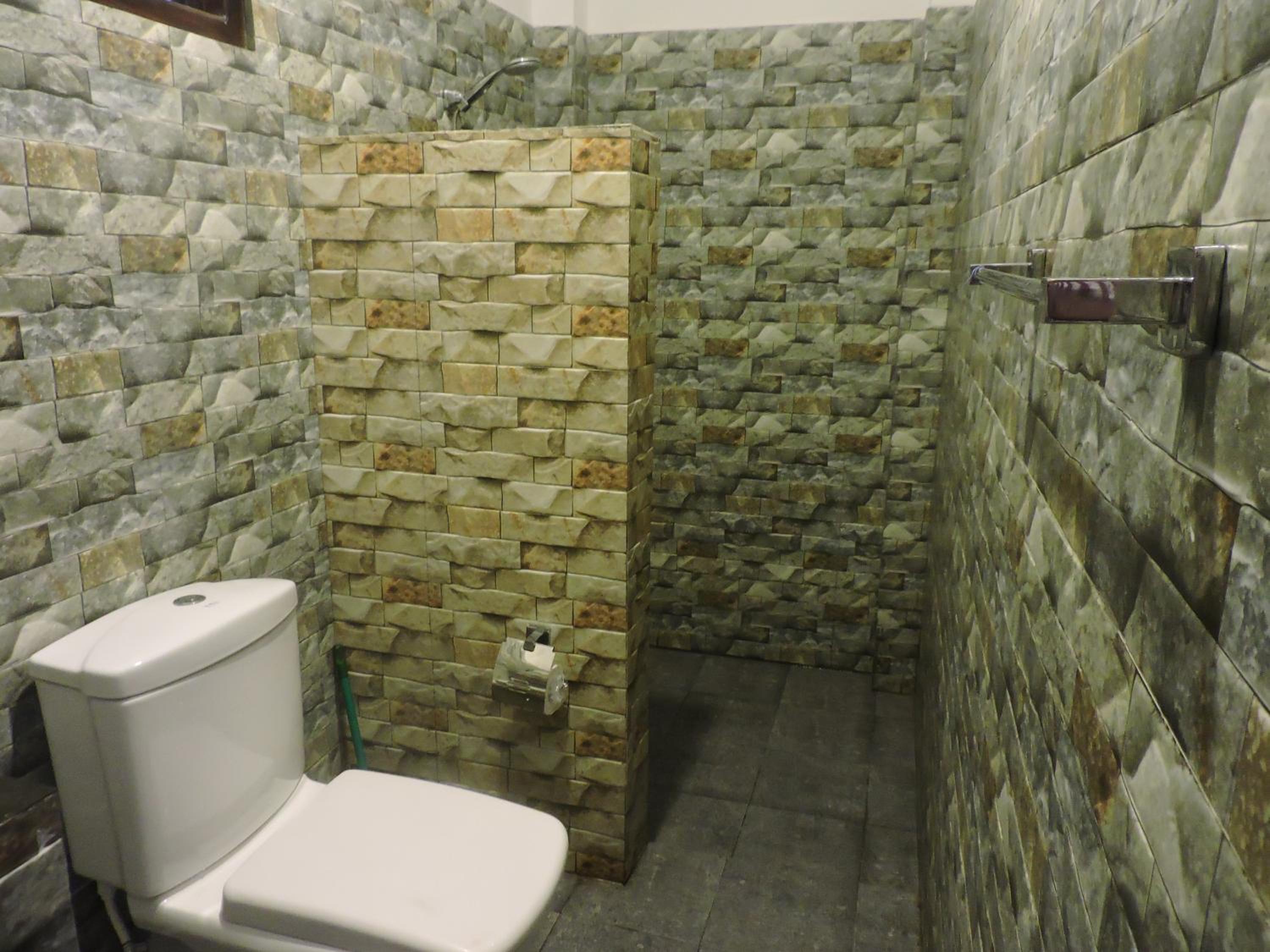 Asantha Guest House