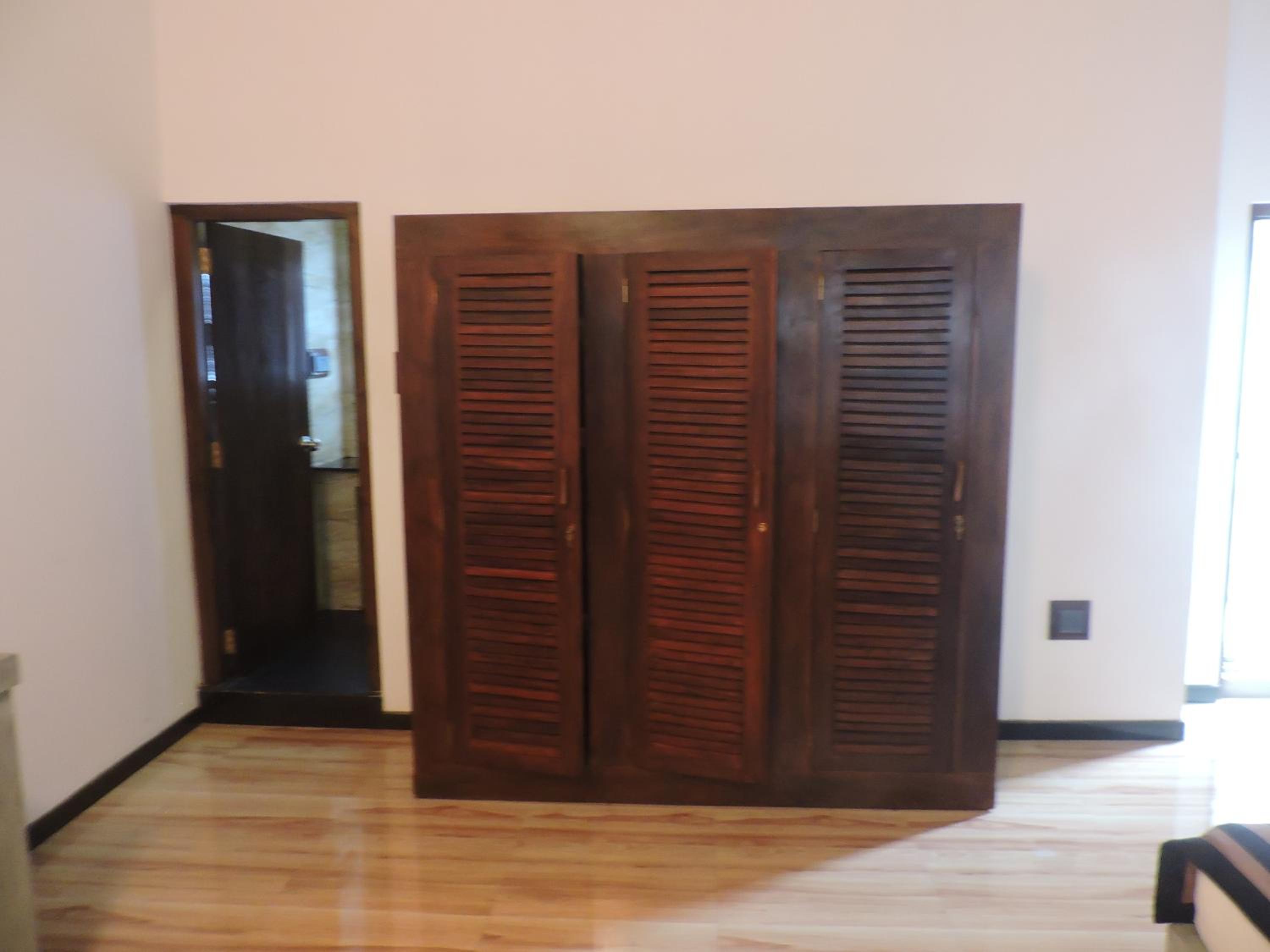 Asantha Guest House