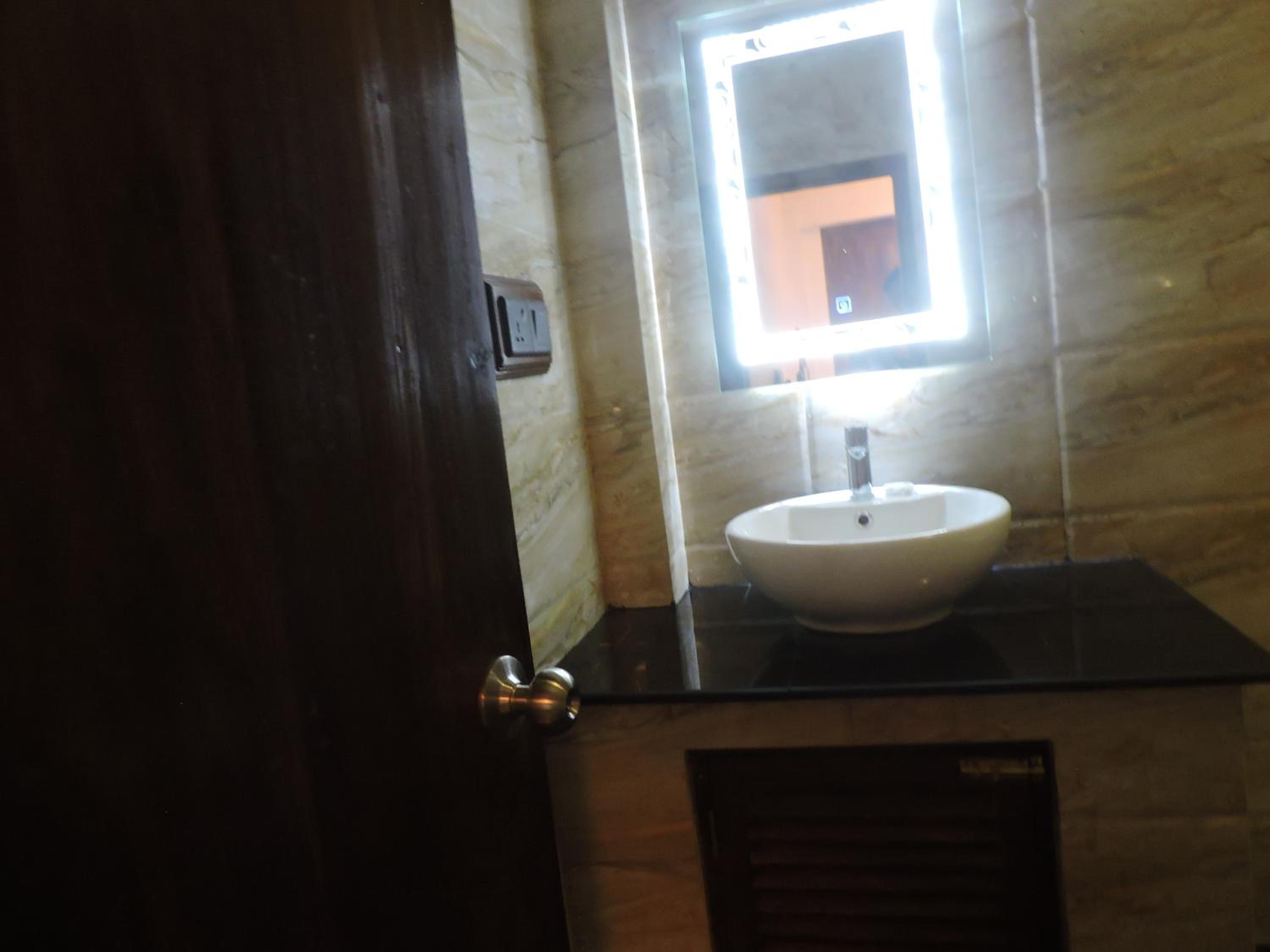 Asantha Guest House