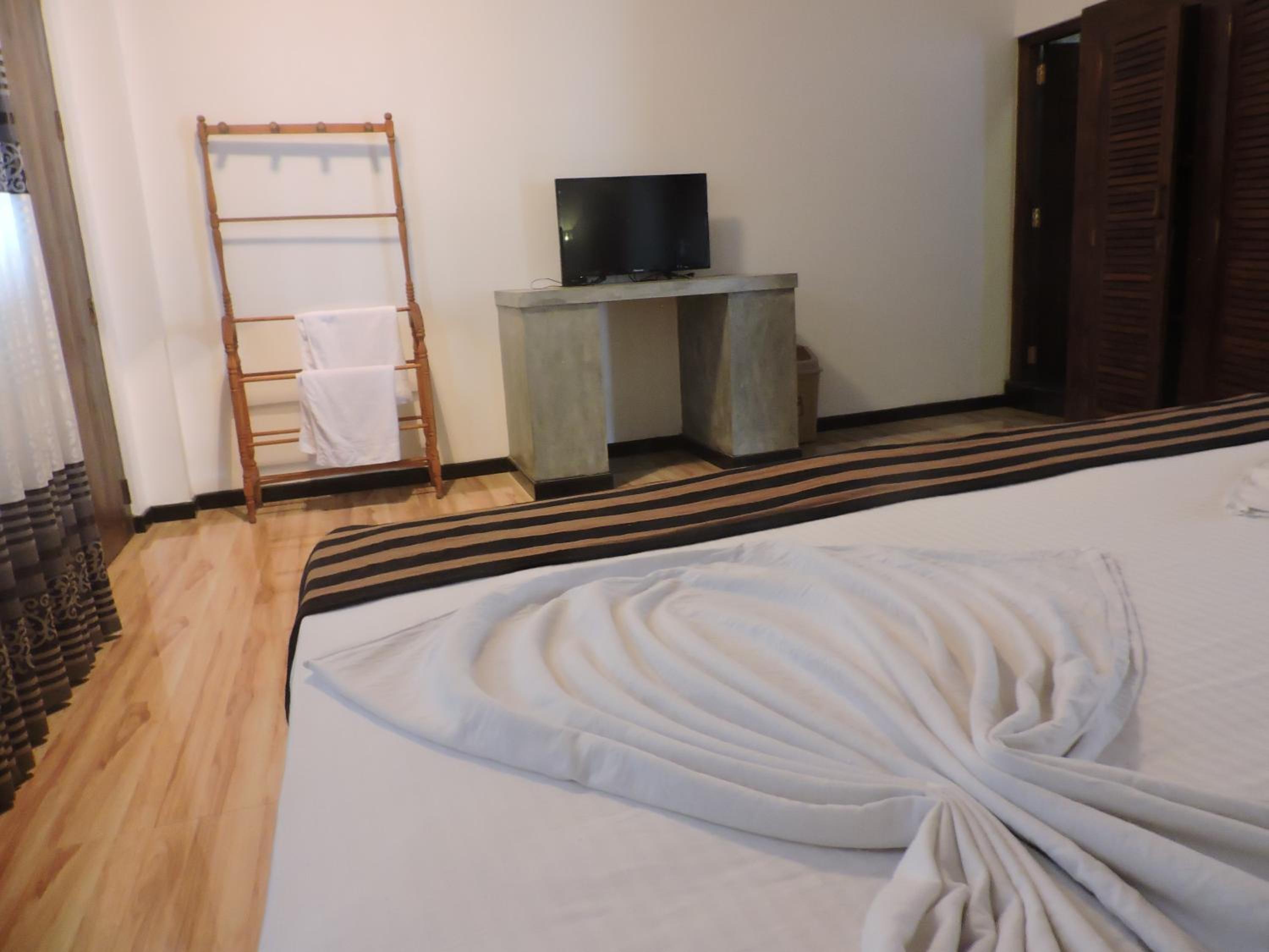 Asantha Guest House