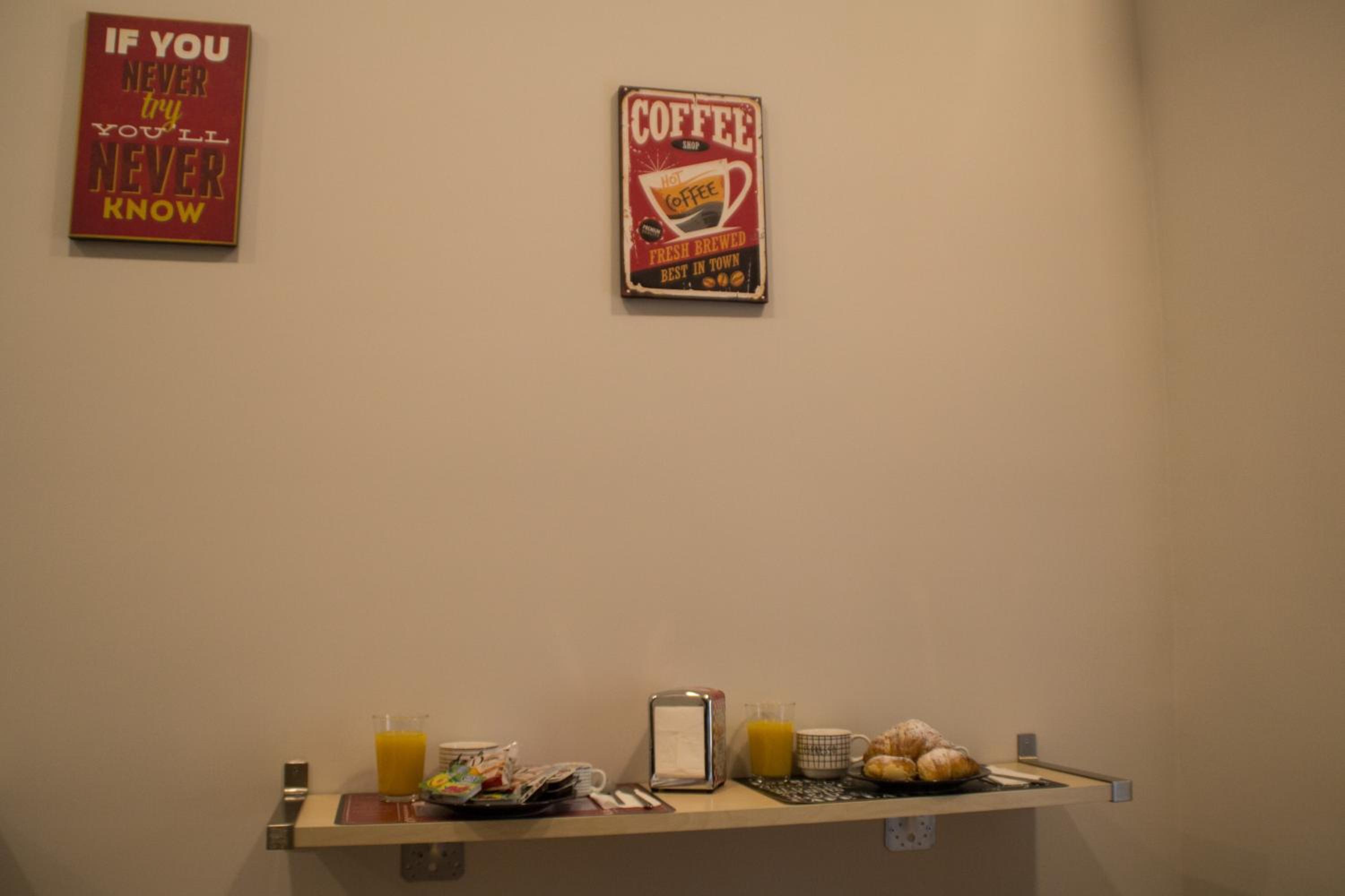 Interno 10 Cavour