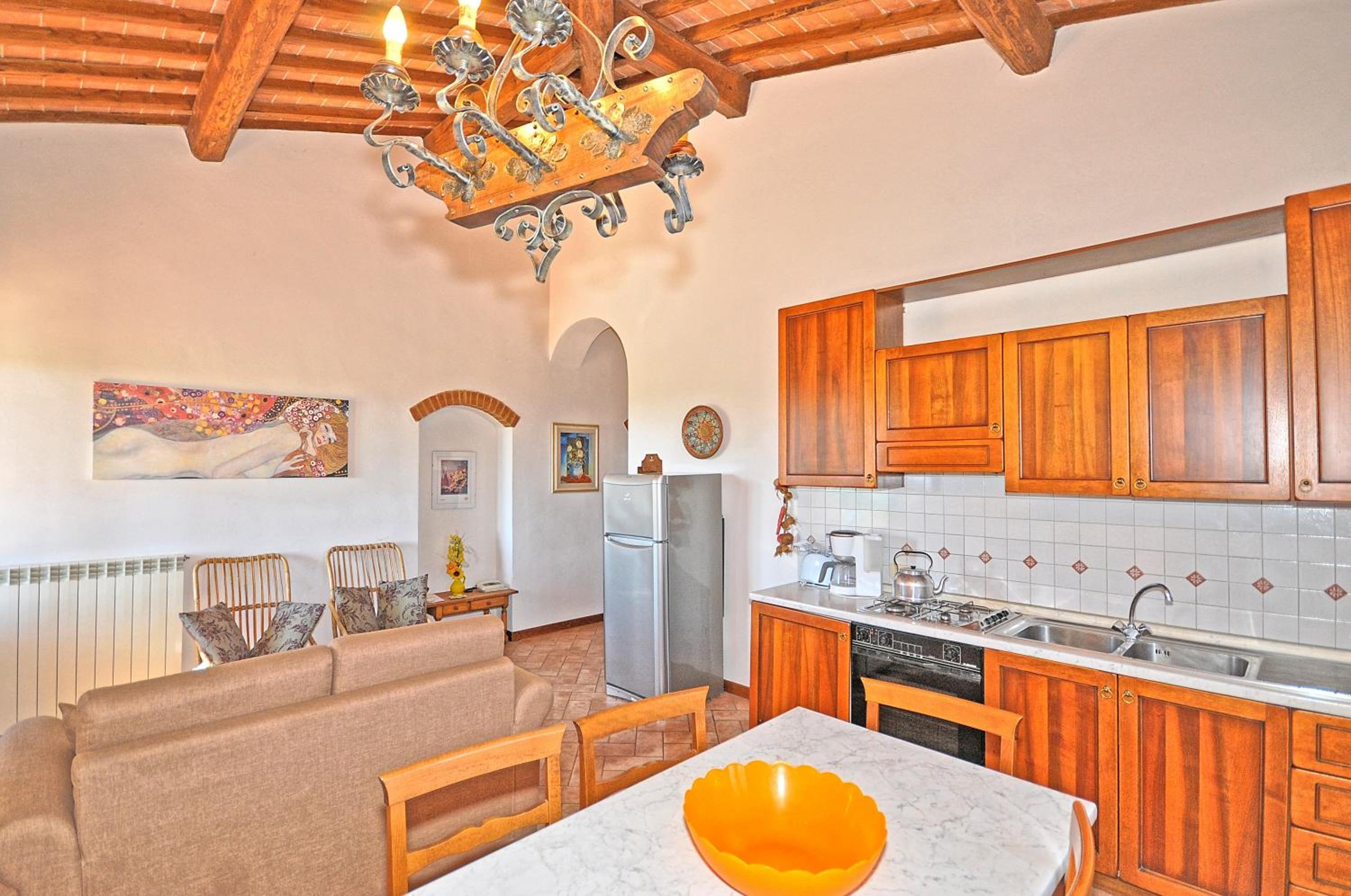 Vittoriana near San Gimignano by PosarelliVillas
