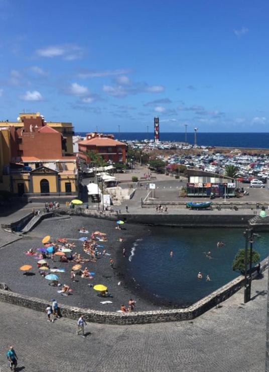 El Palacete del Puerto view 2