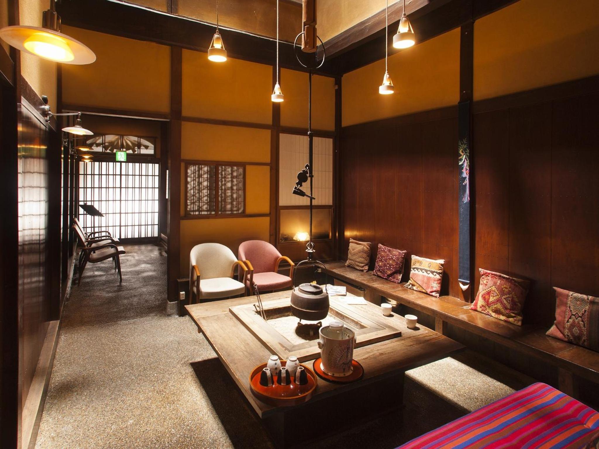 lounge