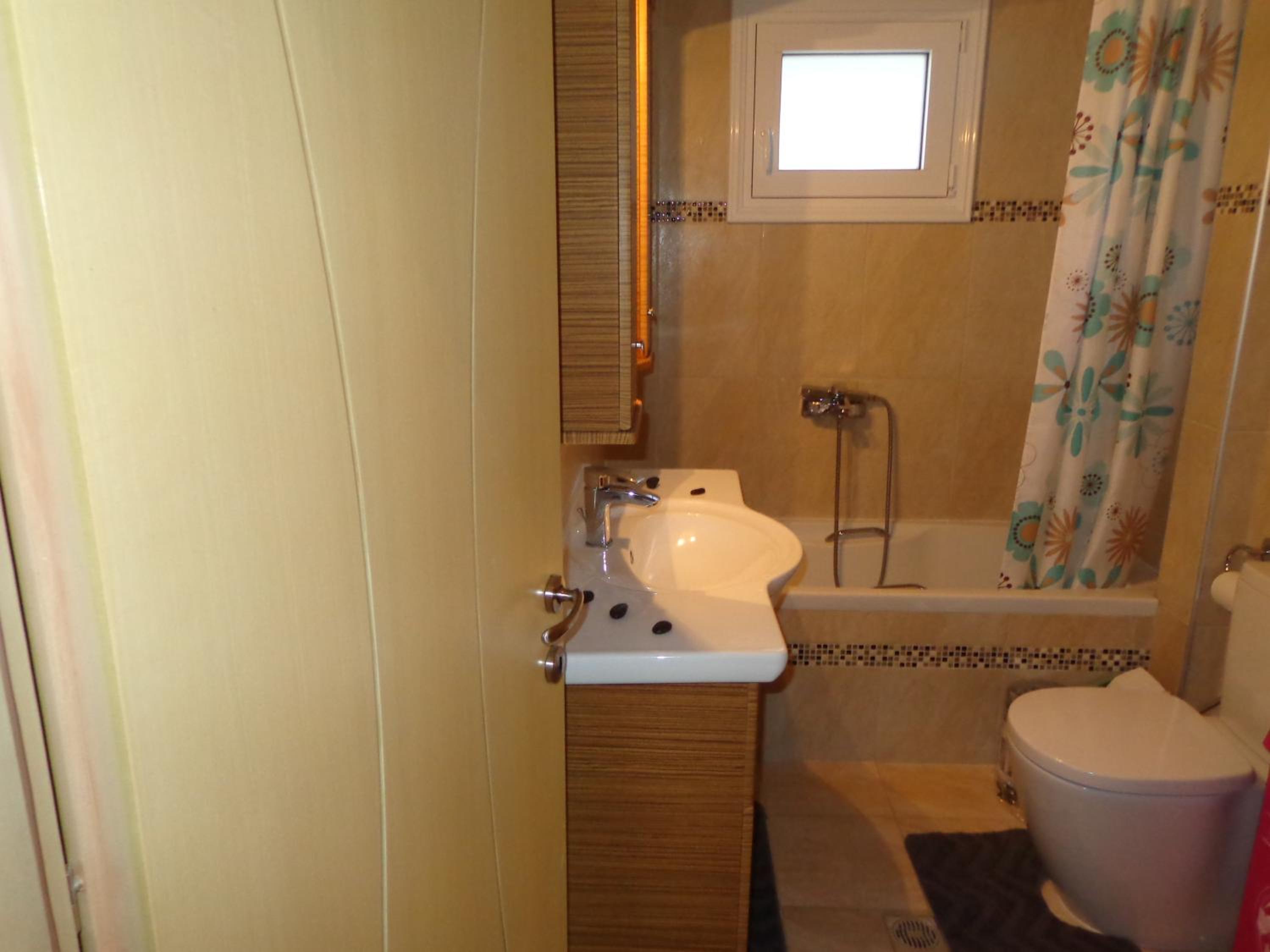 Photo 46