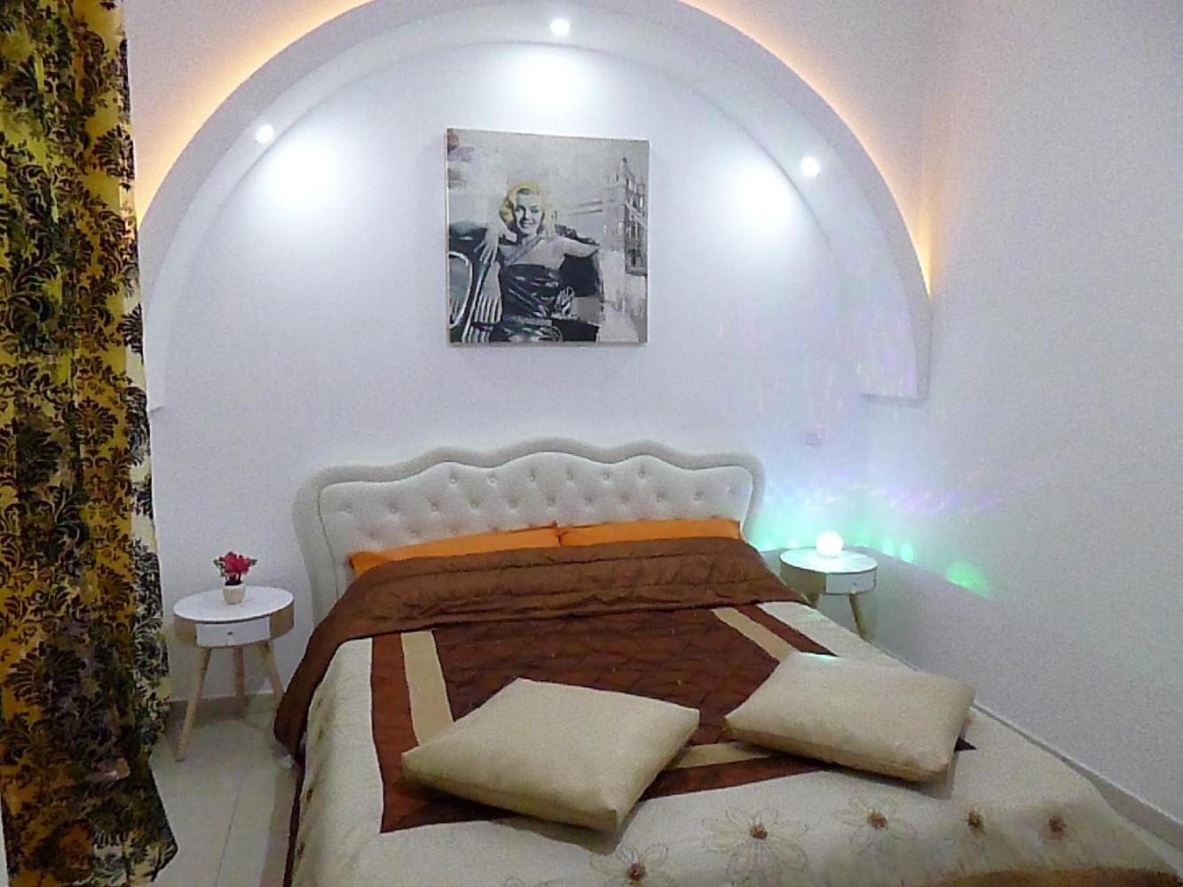 Monaco Rooms en Verona — bedroom
