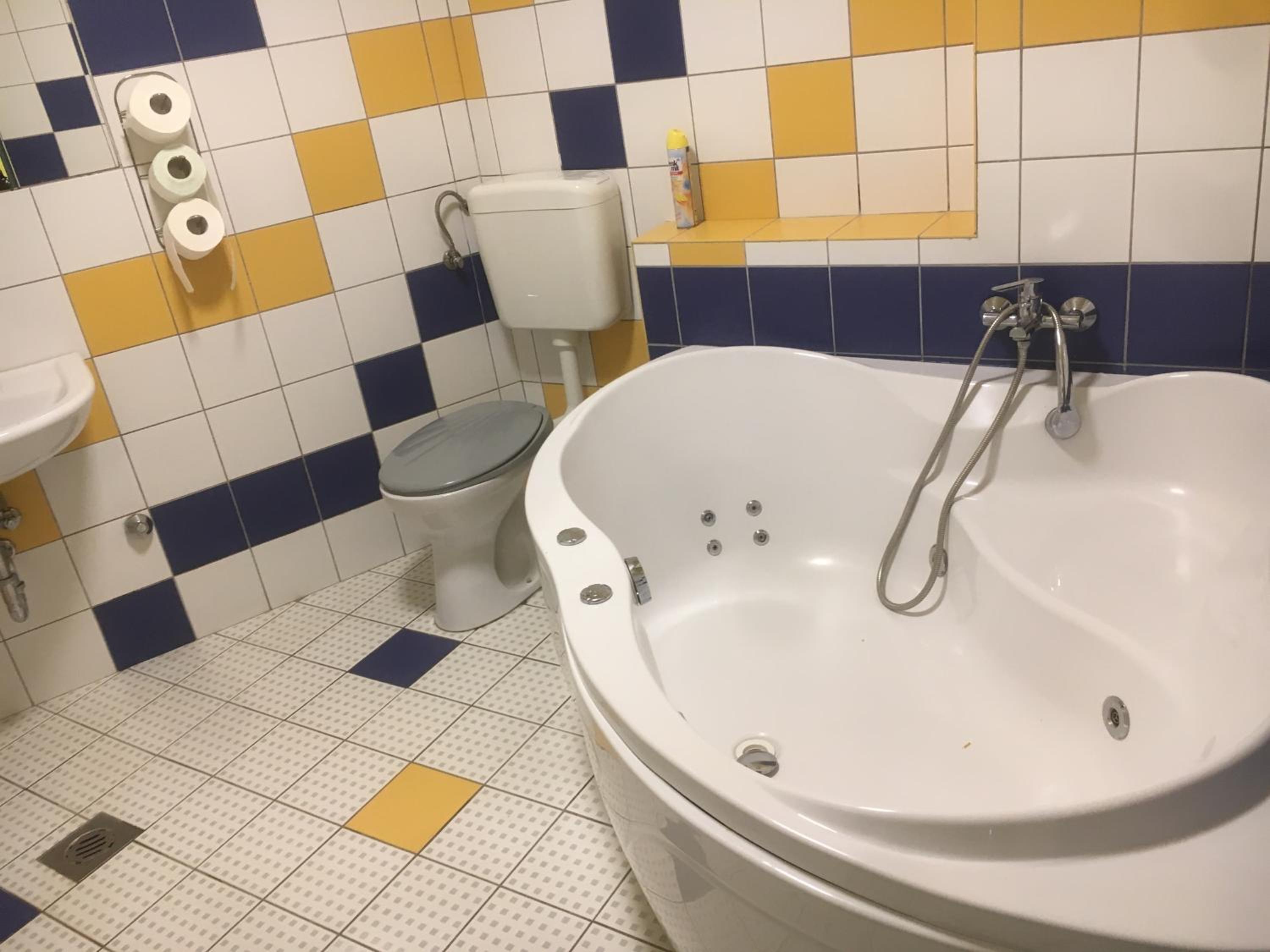 Photo 17