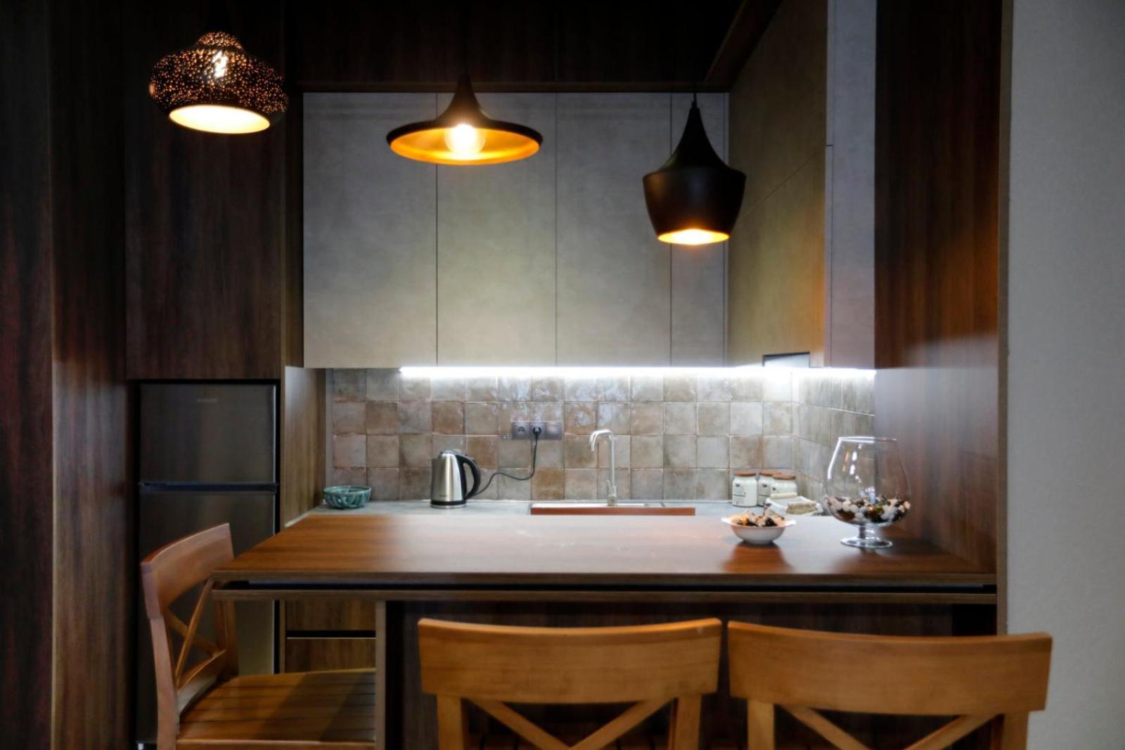 Urban Loft Tbilisi-Stylish 1BR with City View