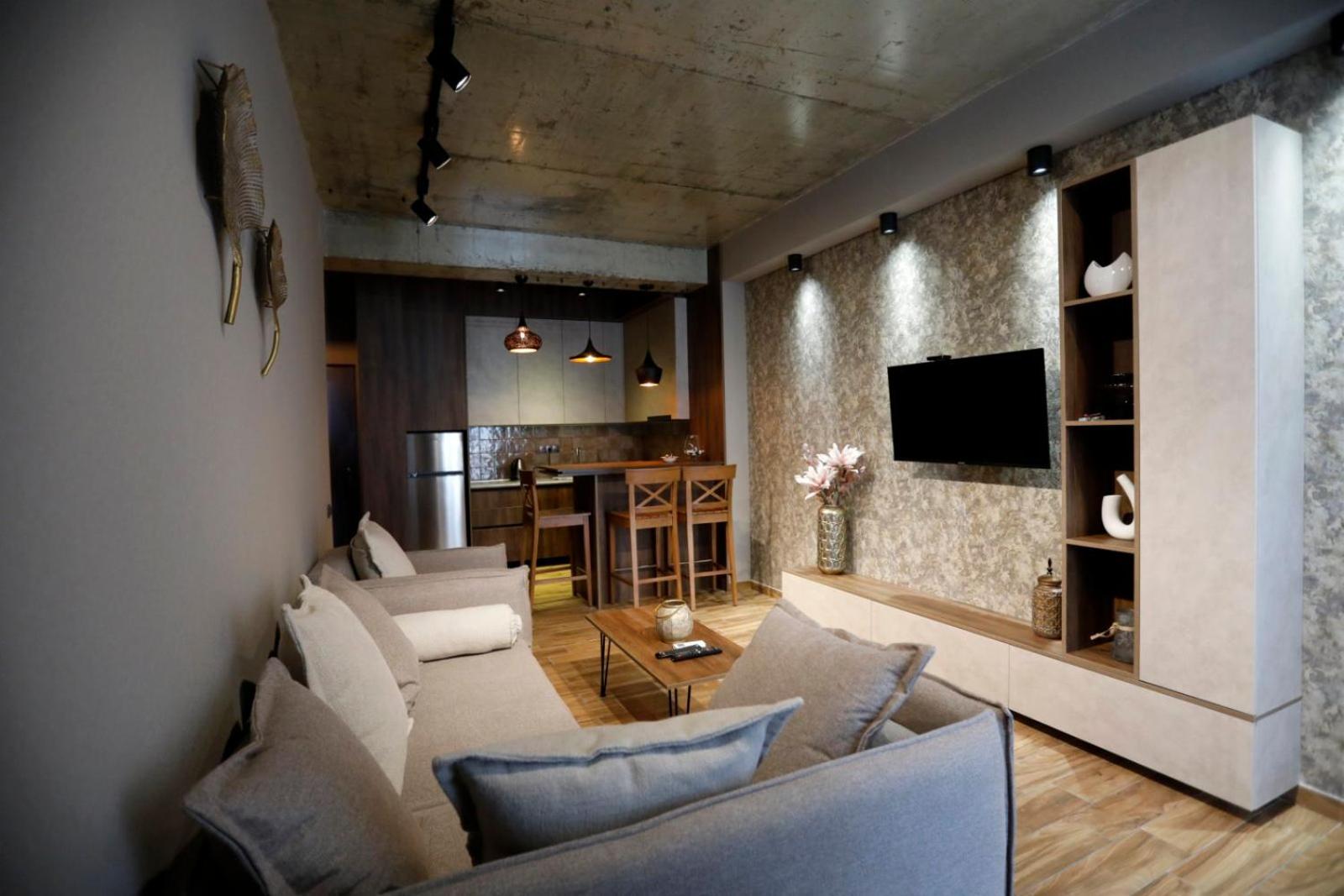Urban Loft Tbilisi-Stylish 1BR with City View