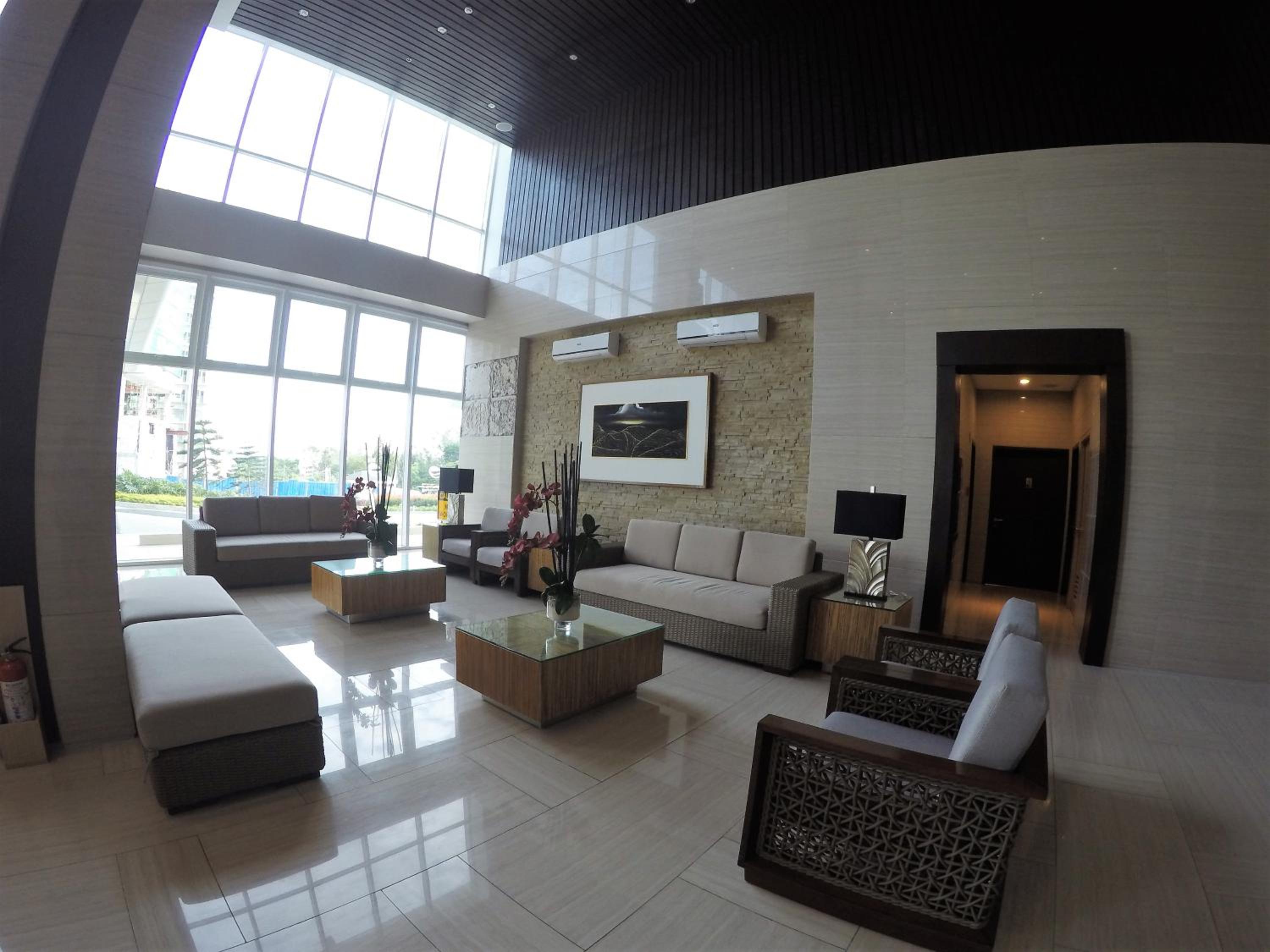 Wind Residence Condo - Tagaytay by jaderooms view 5