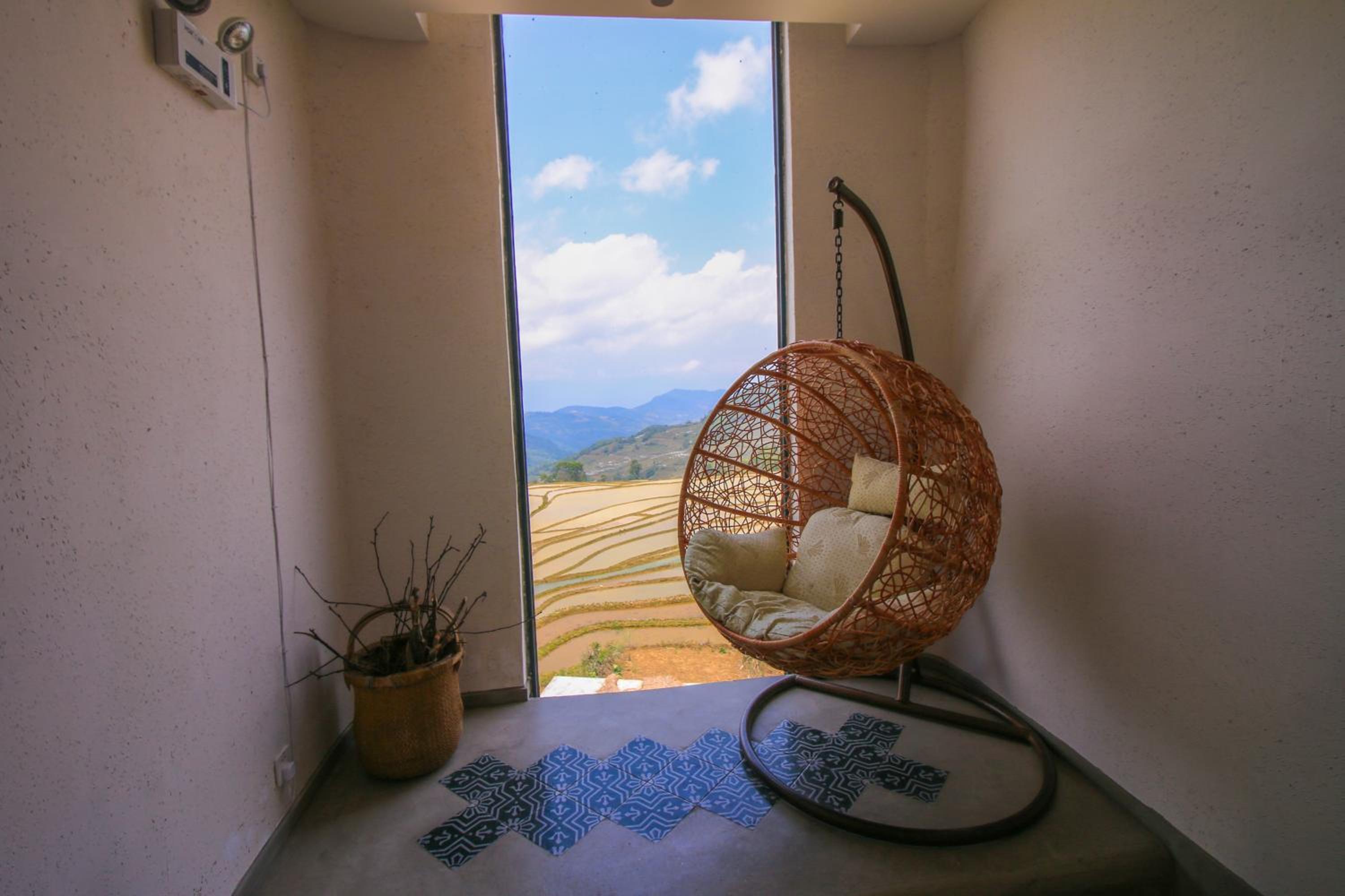 Twelve Manor Xiangdian Yuanyang Rice Terraces Retreat