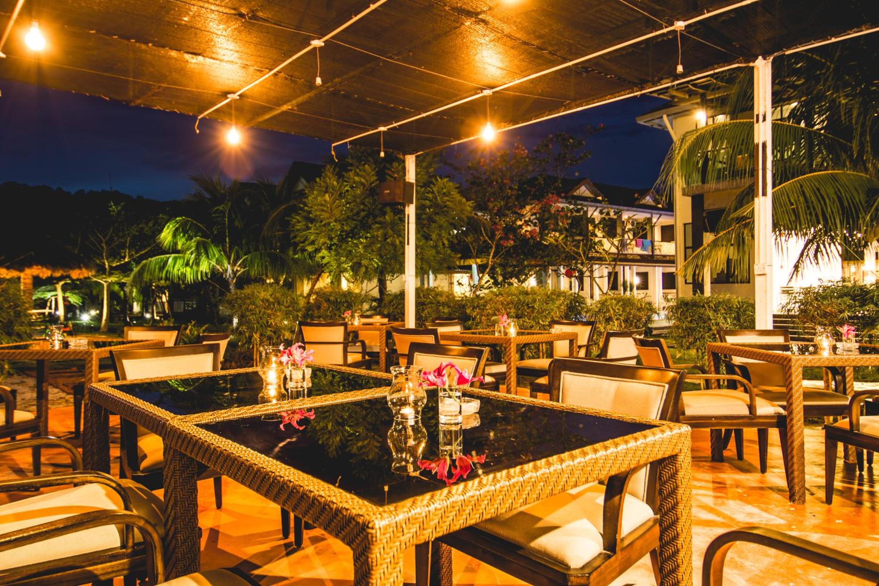 Alia Residence Business Resort
