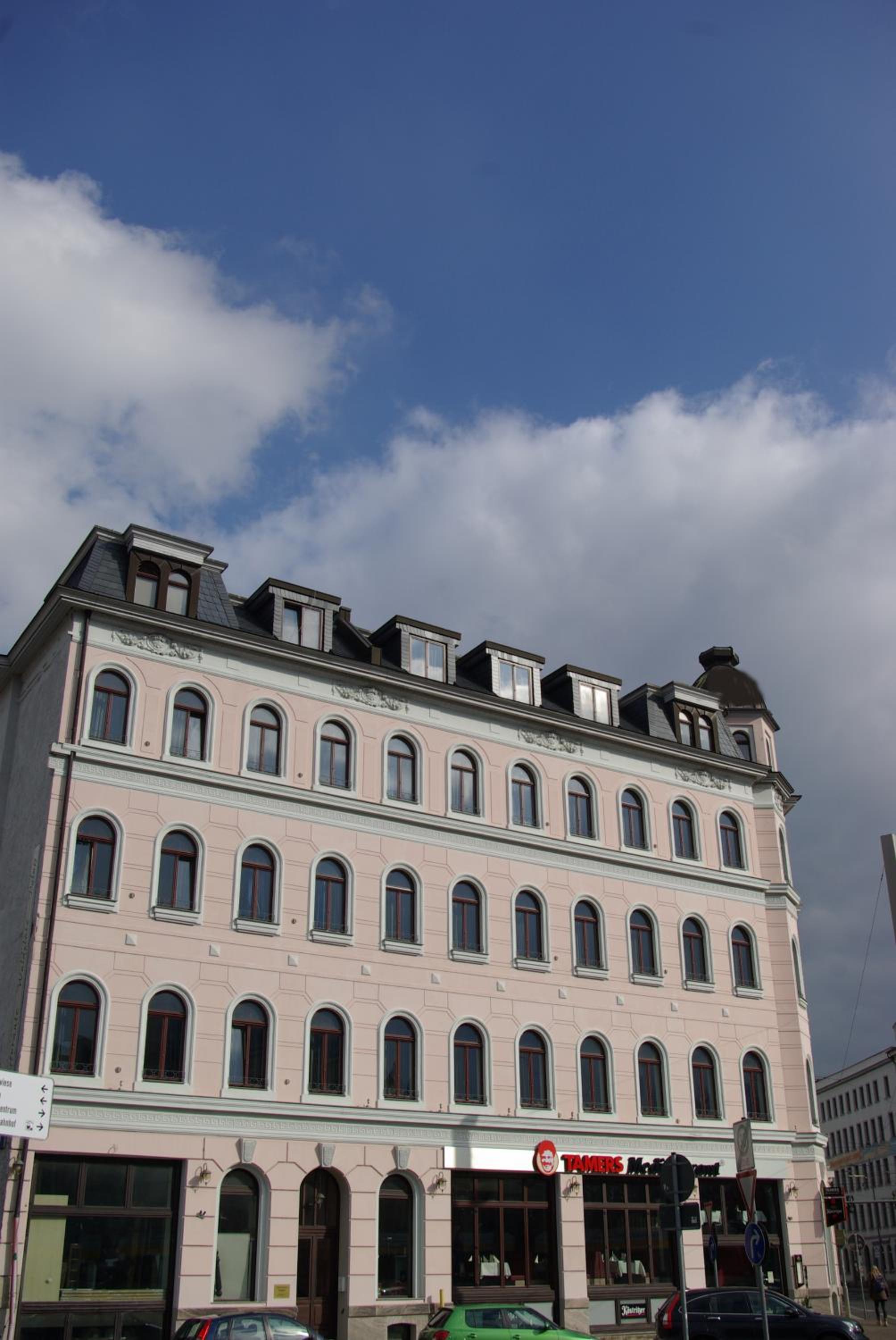Apartments in der Friedrich Ebert Straße 90 Sportforum