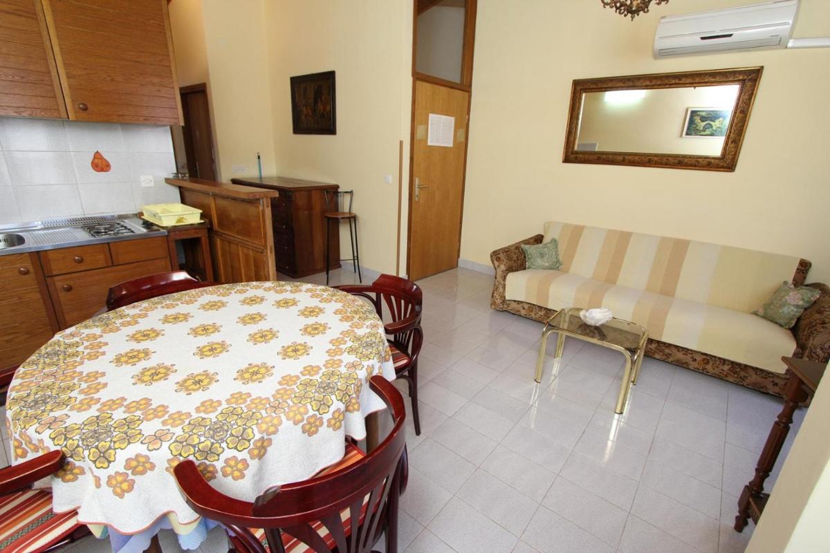 Apartments Antonija