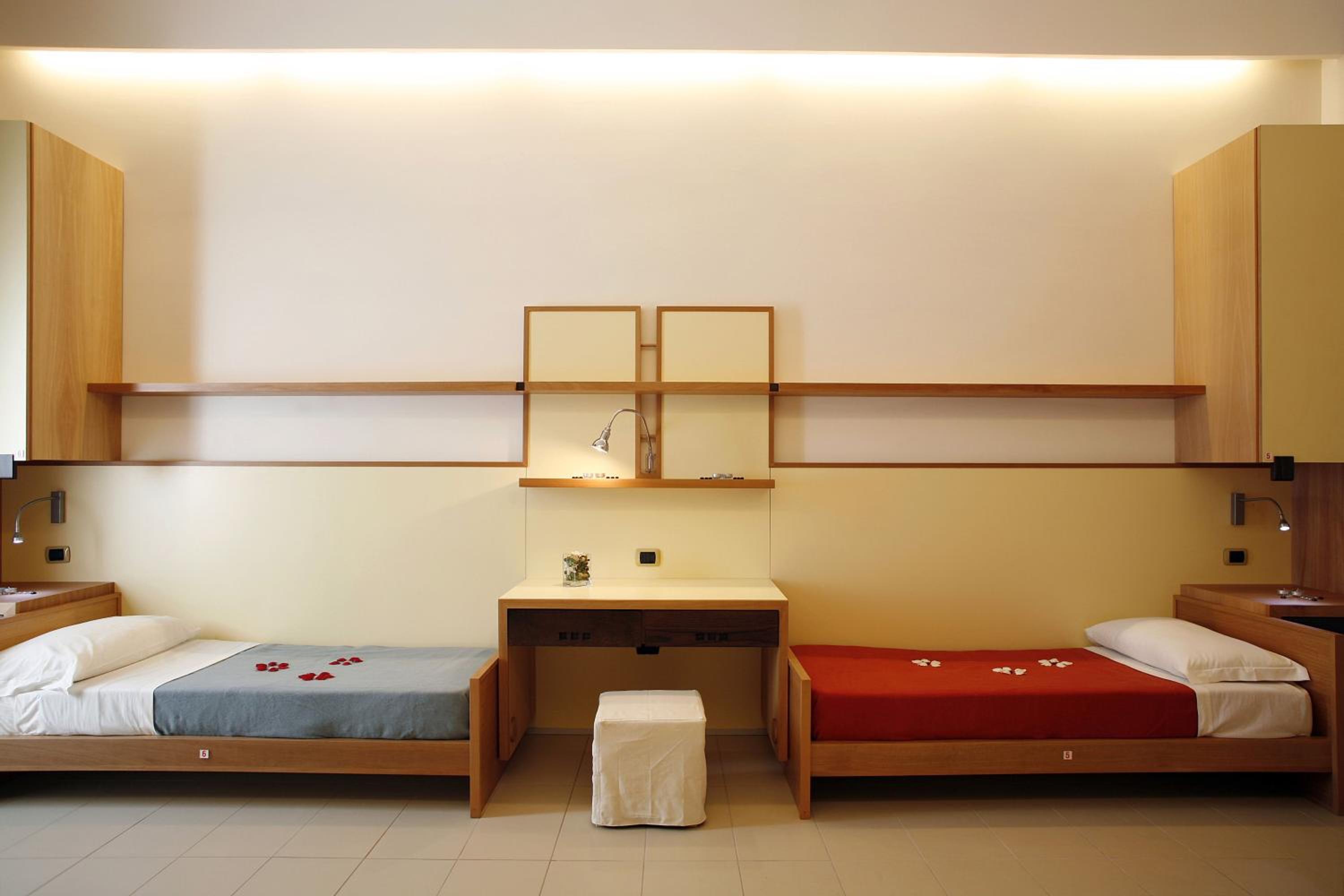 Seven Hostel & Rooms, photo 7