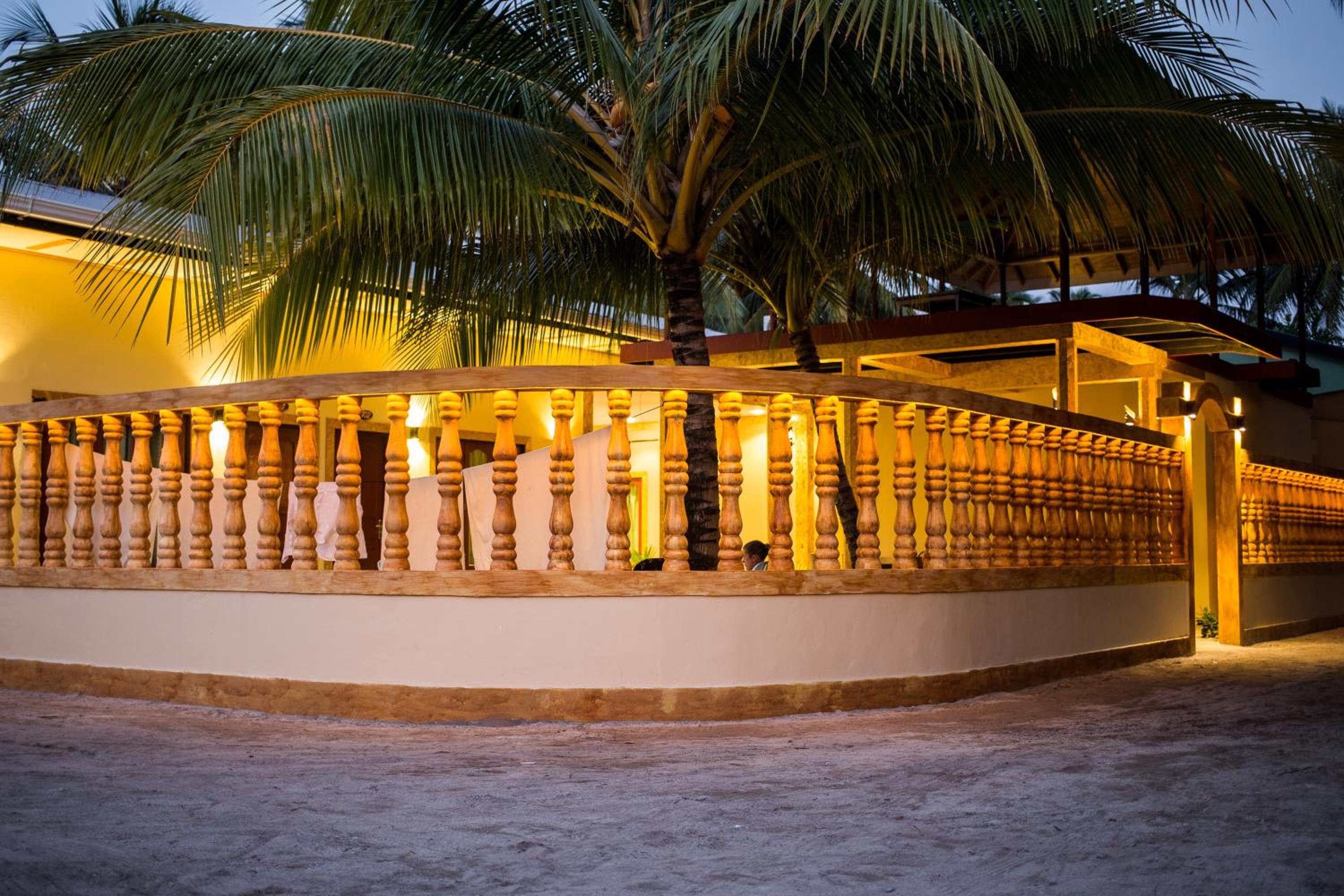 Veli Beach Inn