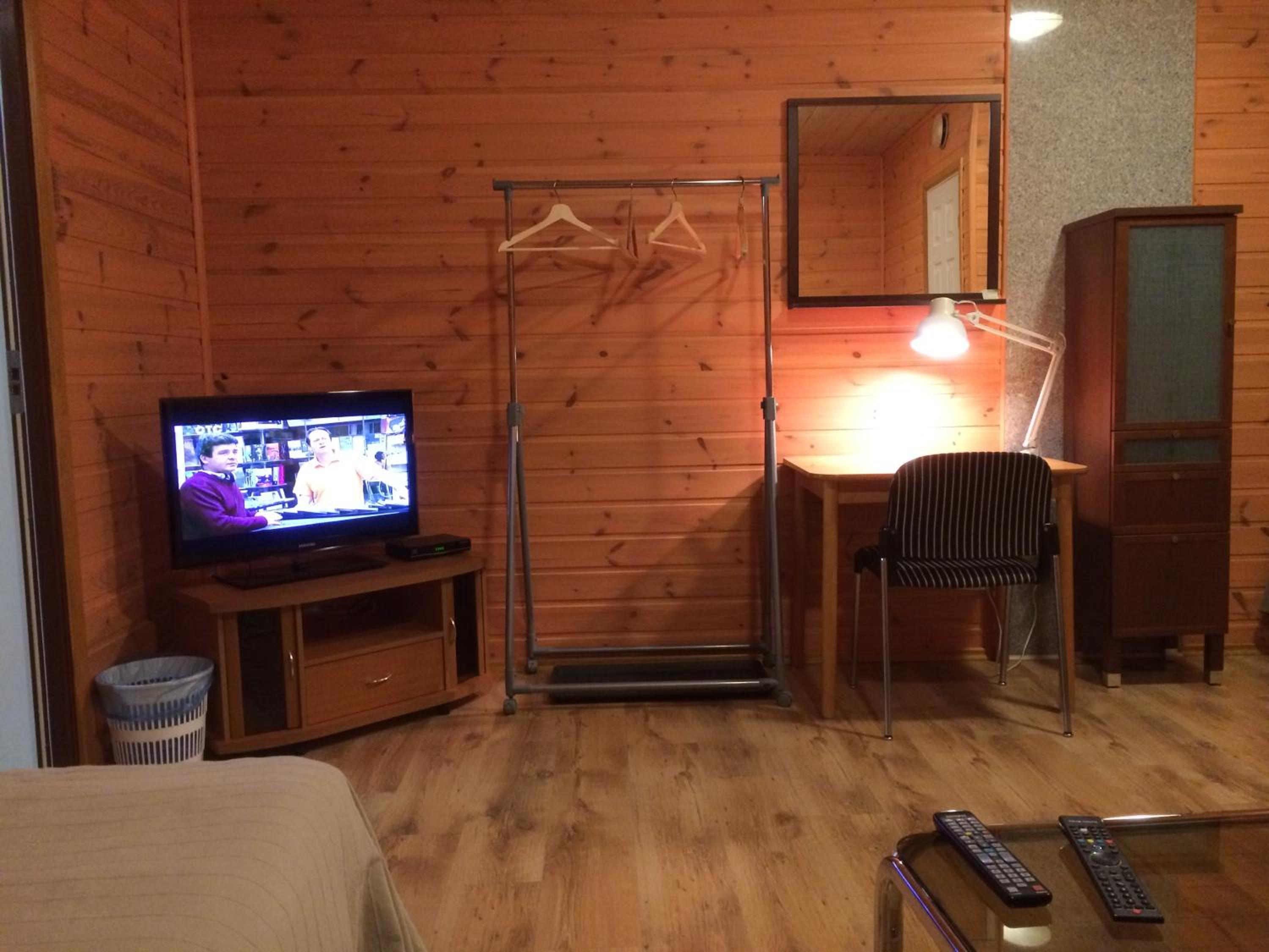 Photo 6