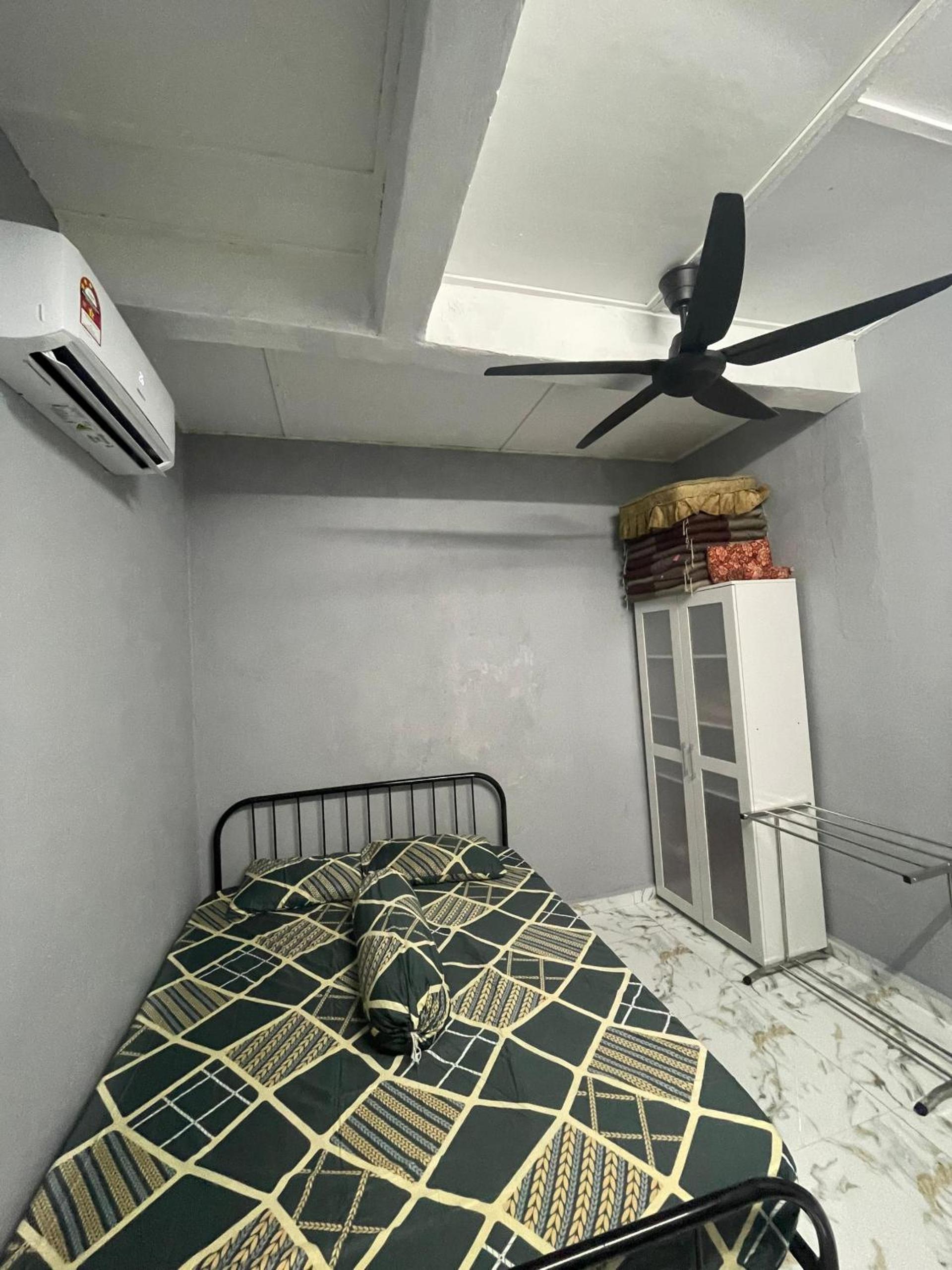 D' Alamanda HOMESTAY CHINI