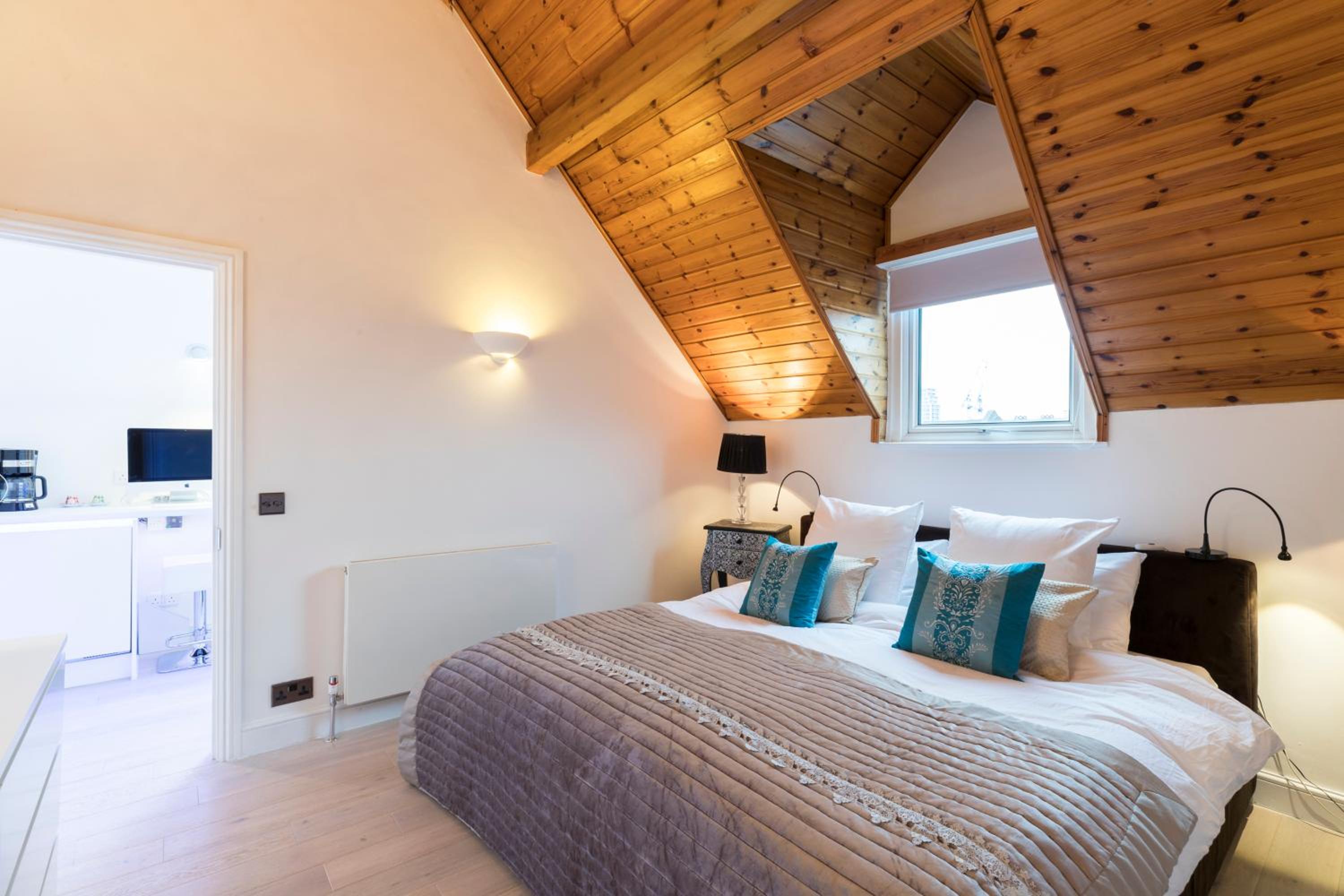 JOIVY Pleasant 2-bed flat near River Thames