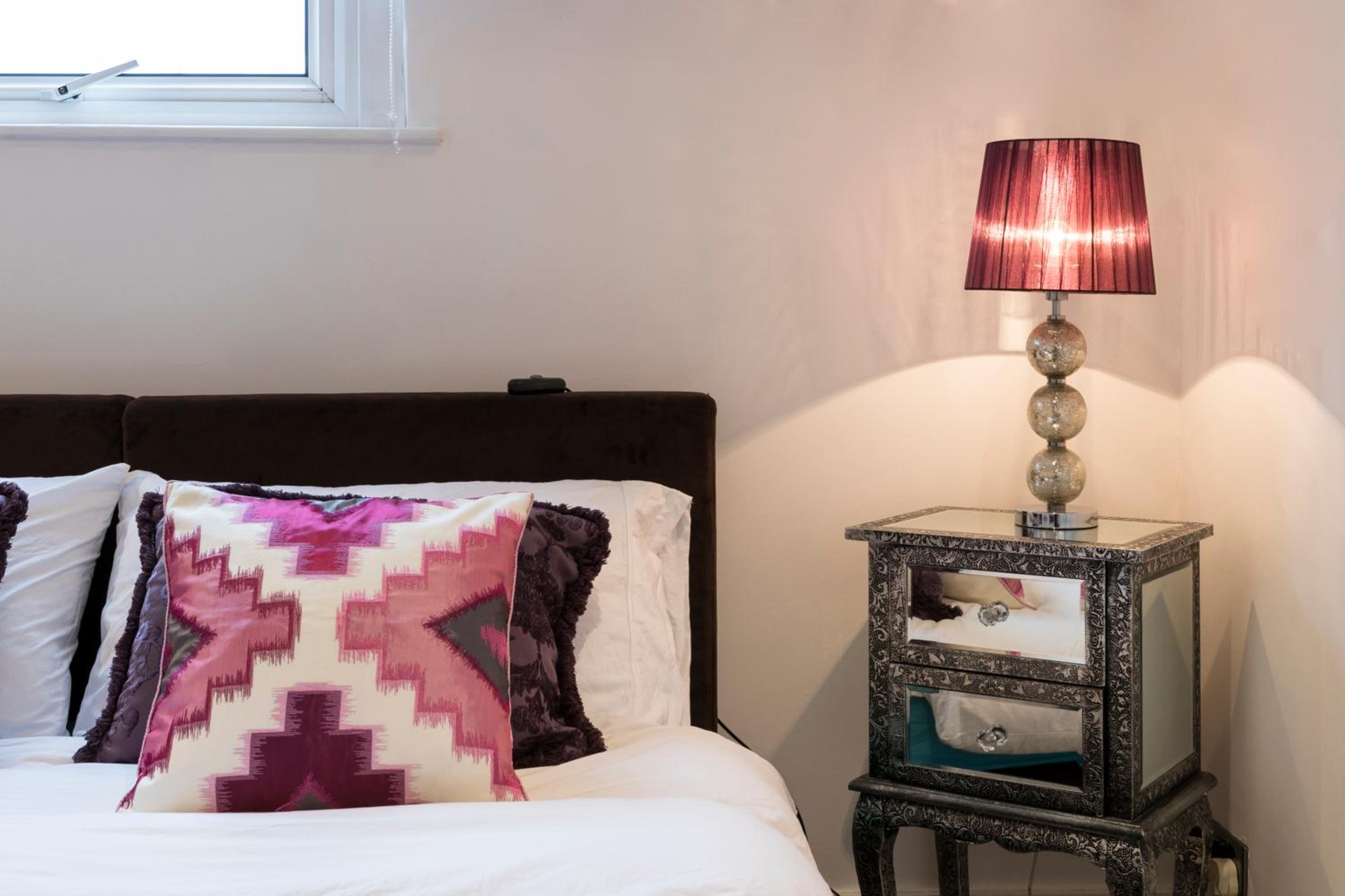 JOIVY Pleasant 2-bed flat near River Thames