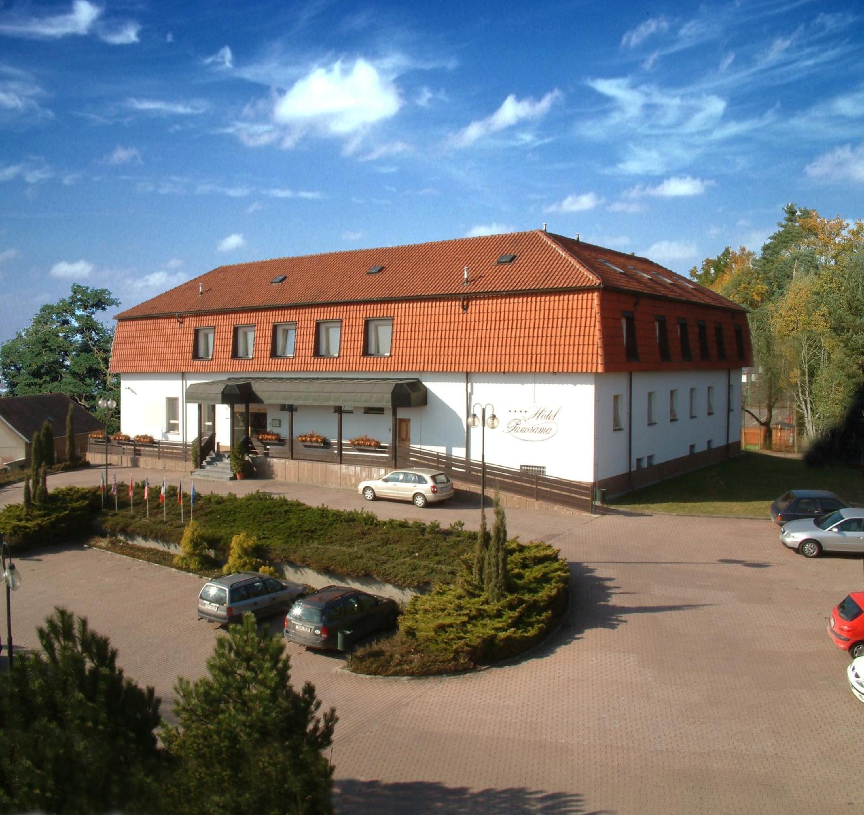 Hotel Panorama - Image 1