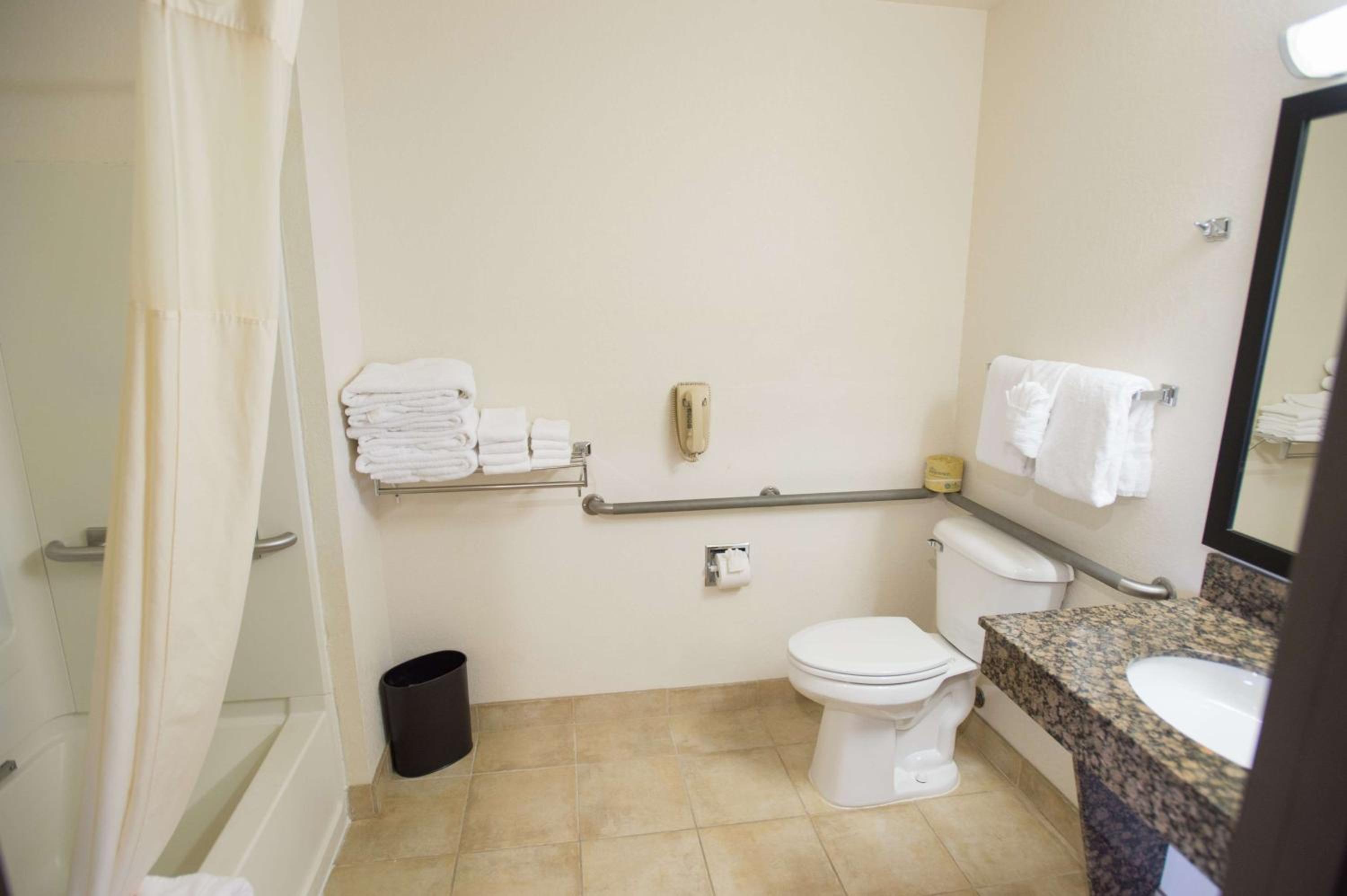 Best Western Alpenglo Lodge - Property Image 6