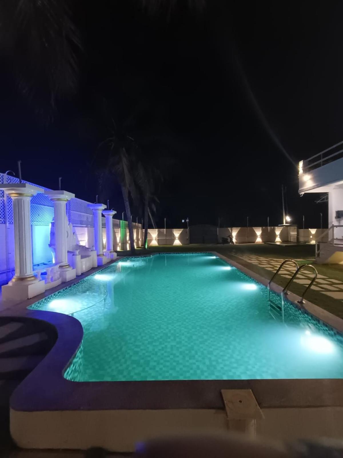 Ofra Garden