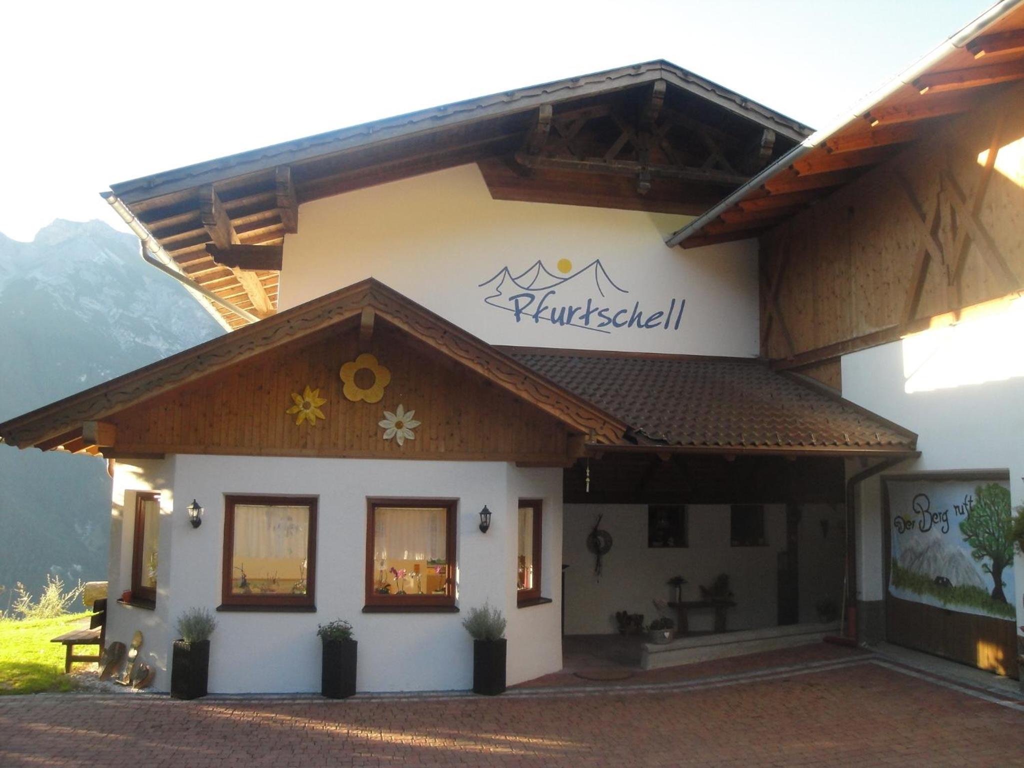 Pfurtschell view 5