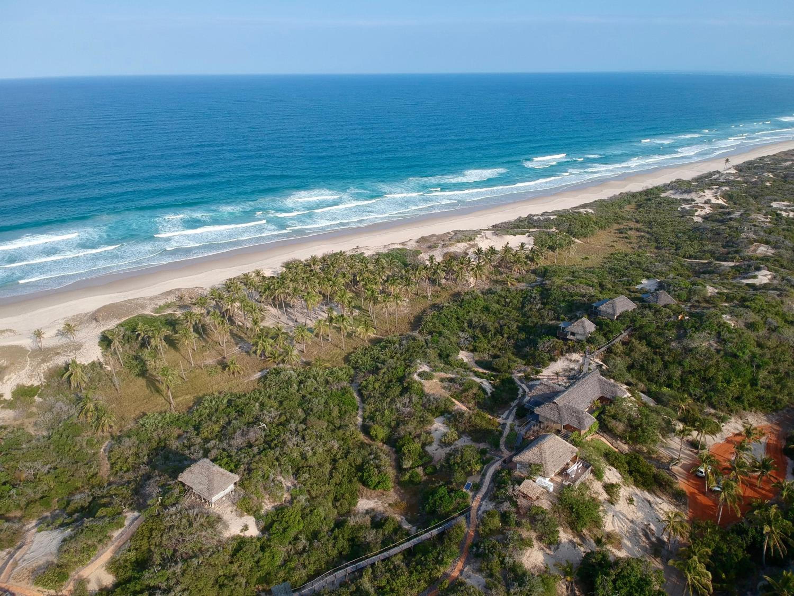 Travessia Beach Lodge