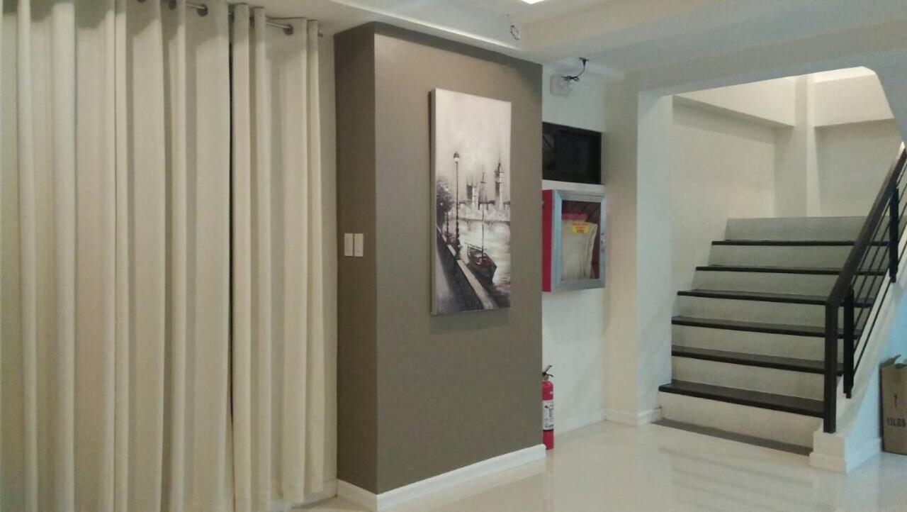 The Guest House Laoag