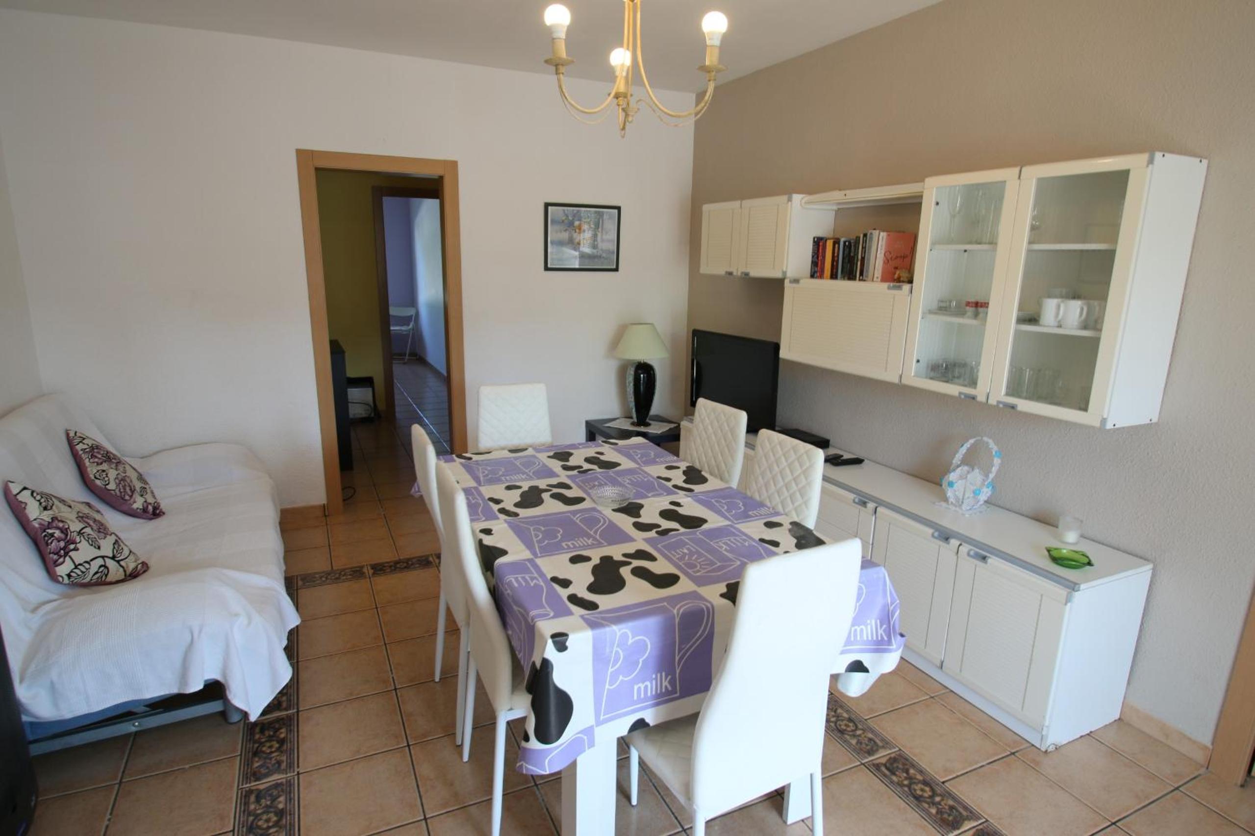 Casa Rosales 3 view 2