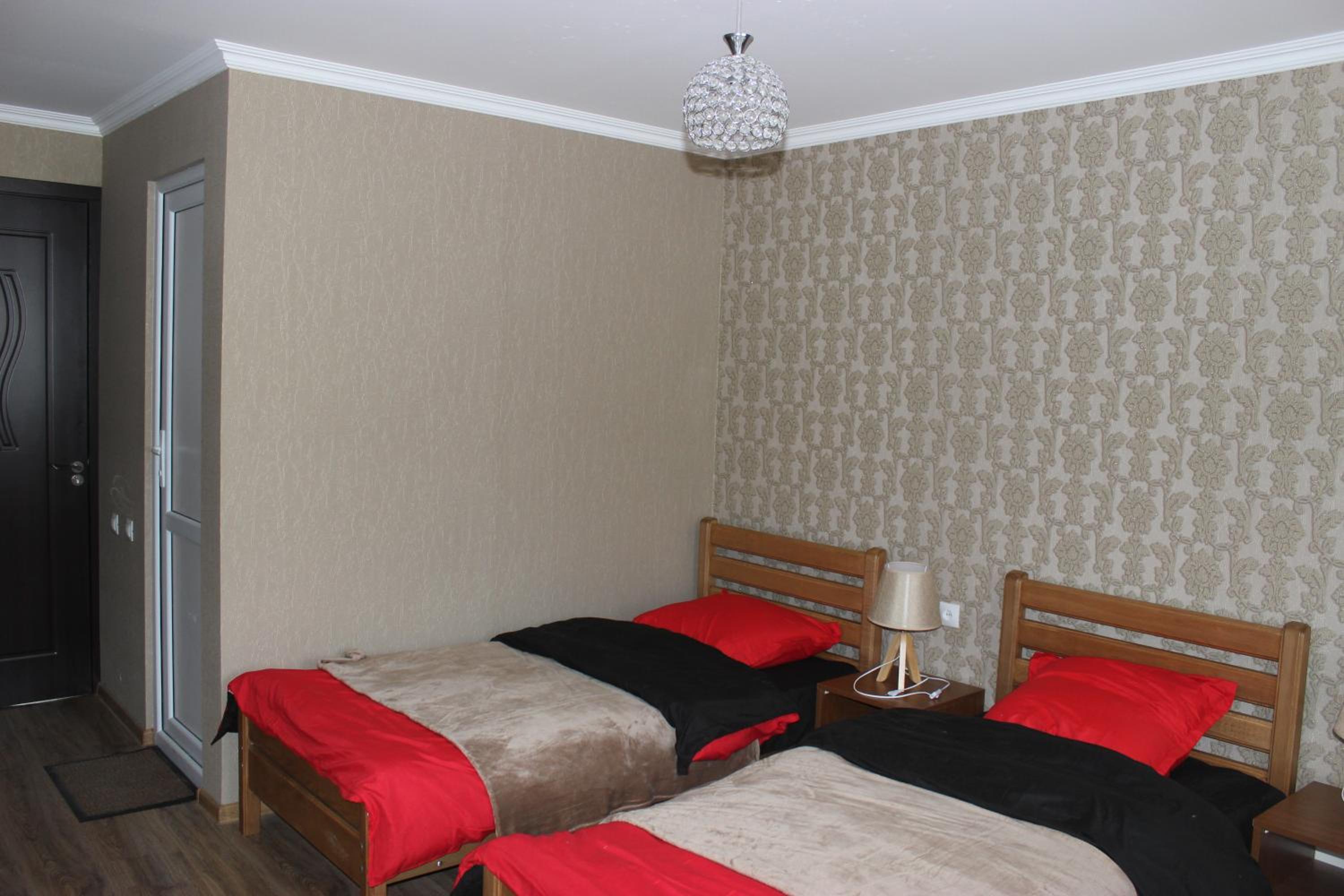 Photo 42