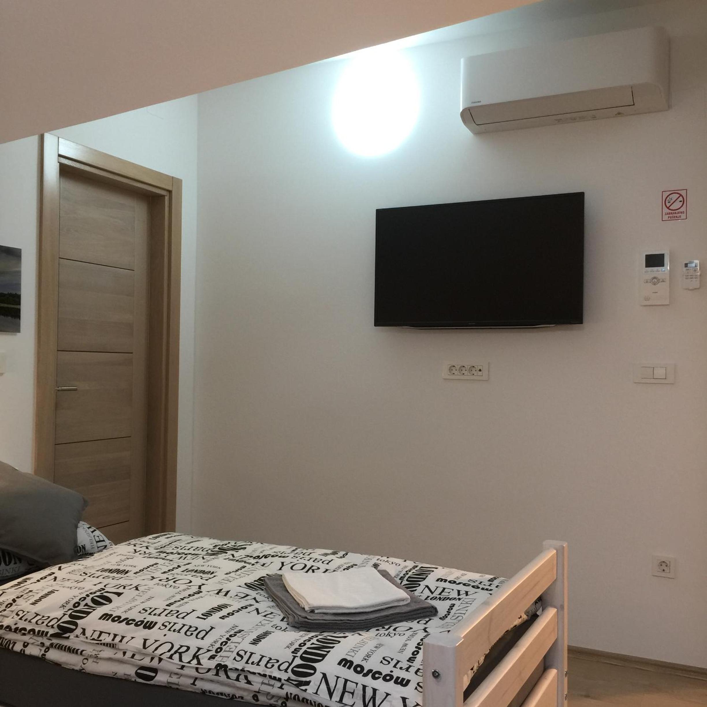 Sobe-Rooms Kvatric view 4